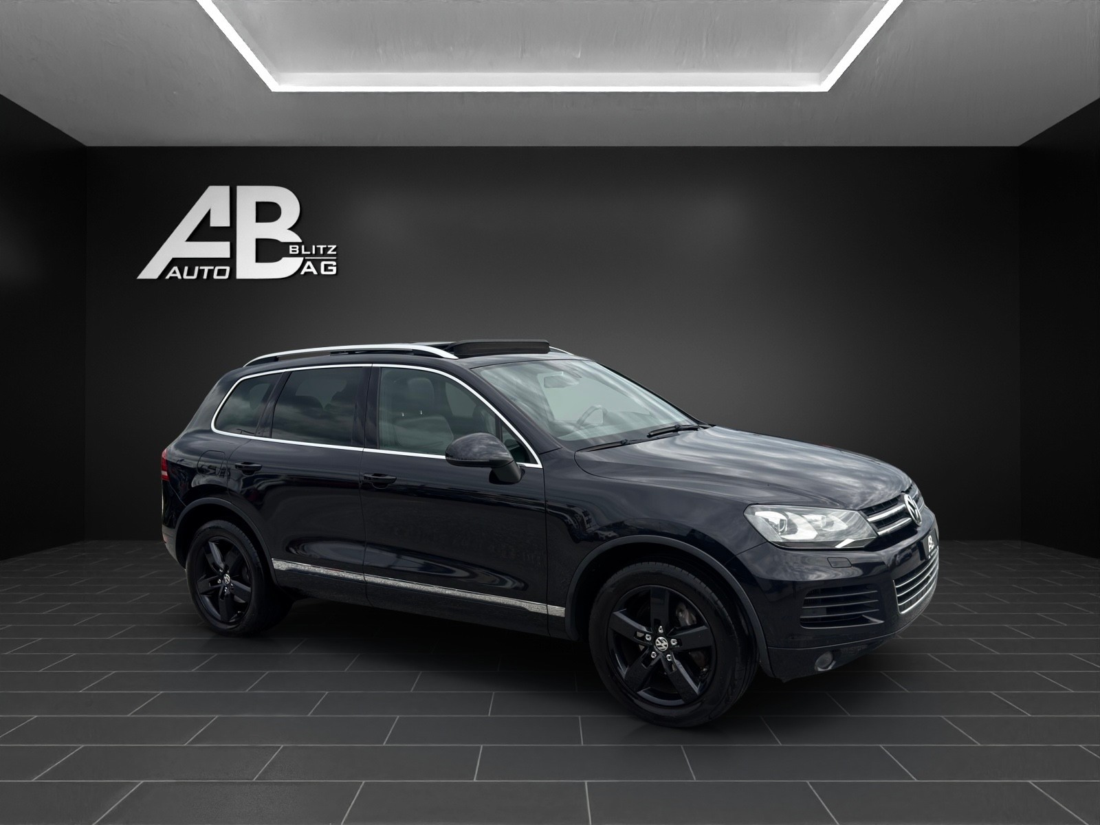 VW Touareg 3.0 TDI BlueMotion Technology Tiptronic mit 240 PS-image-5
