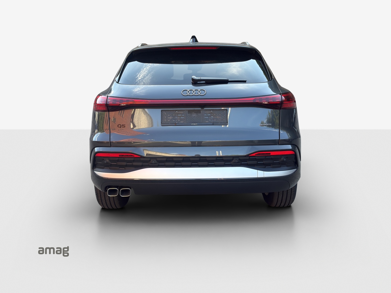 AUDI Q5 e-hybrid quattro 270 kW S-tronic-showroom-element-3