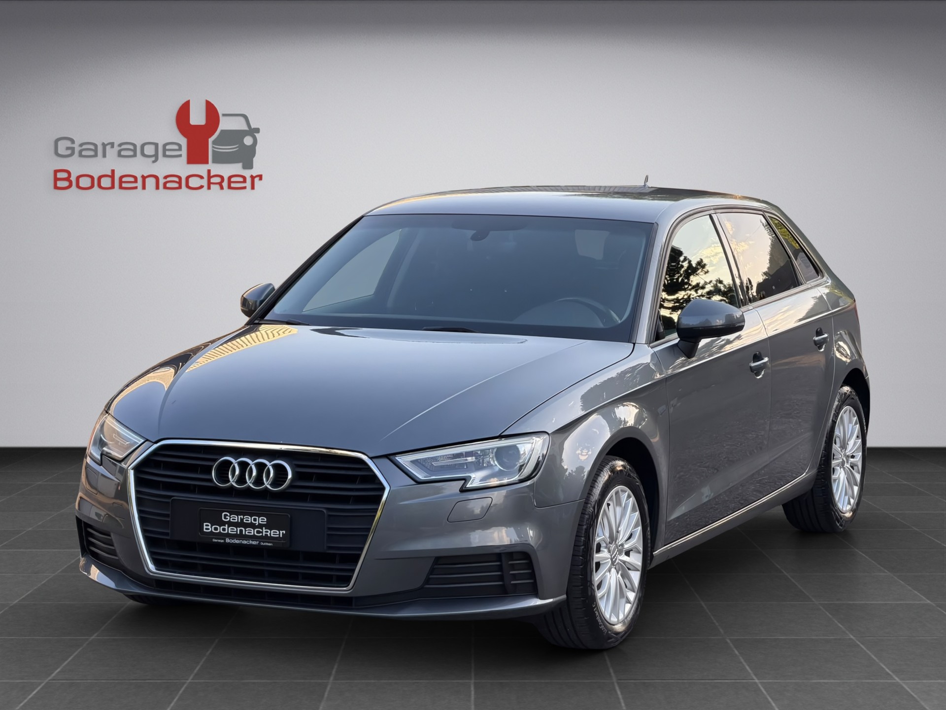 AUDI A3 Sportback 1.6 TDI-showroom-element-1