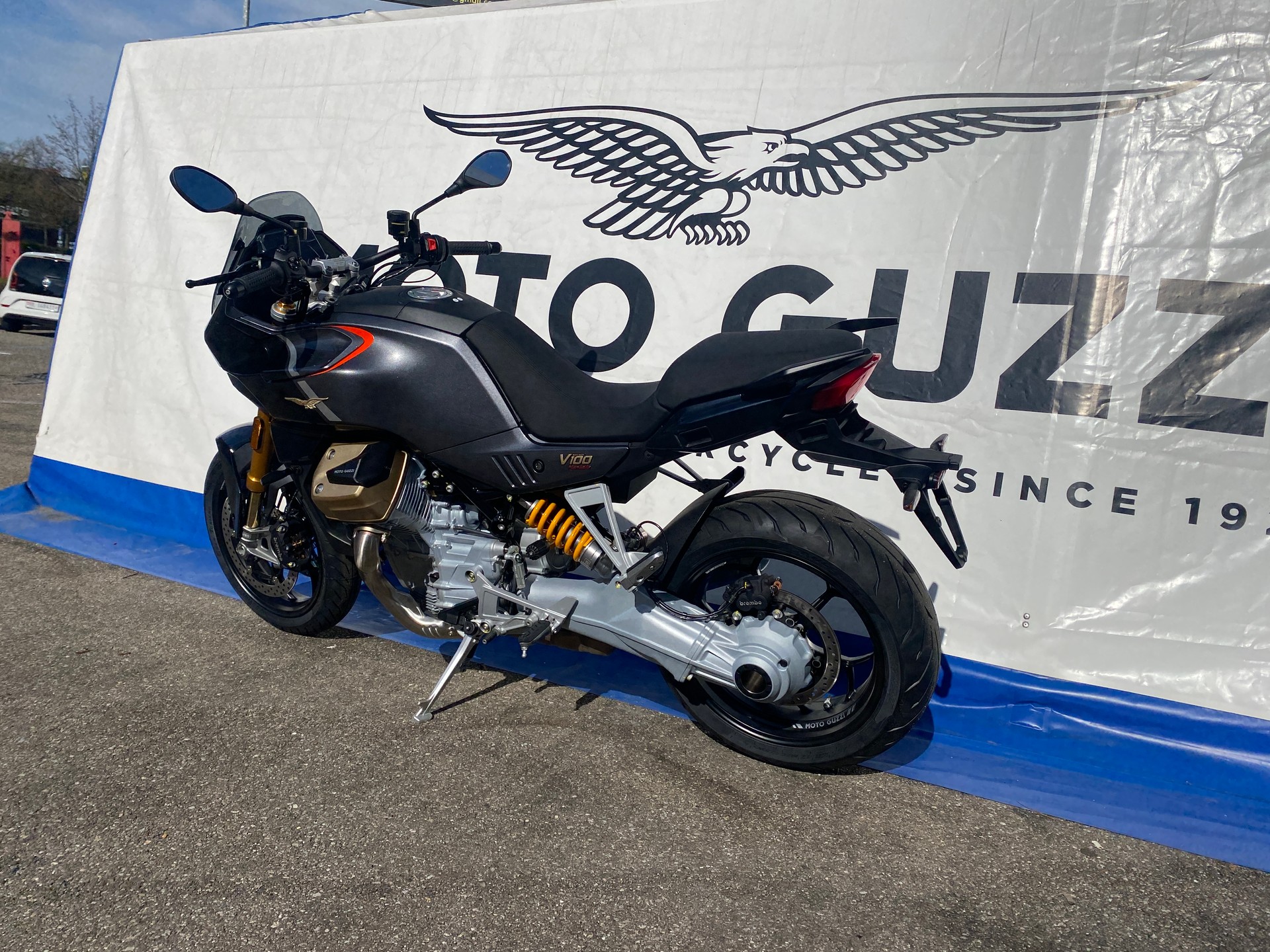 MOTO GUZZI V100 Mandello S-image-8