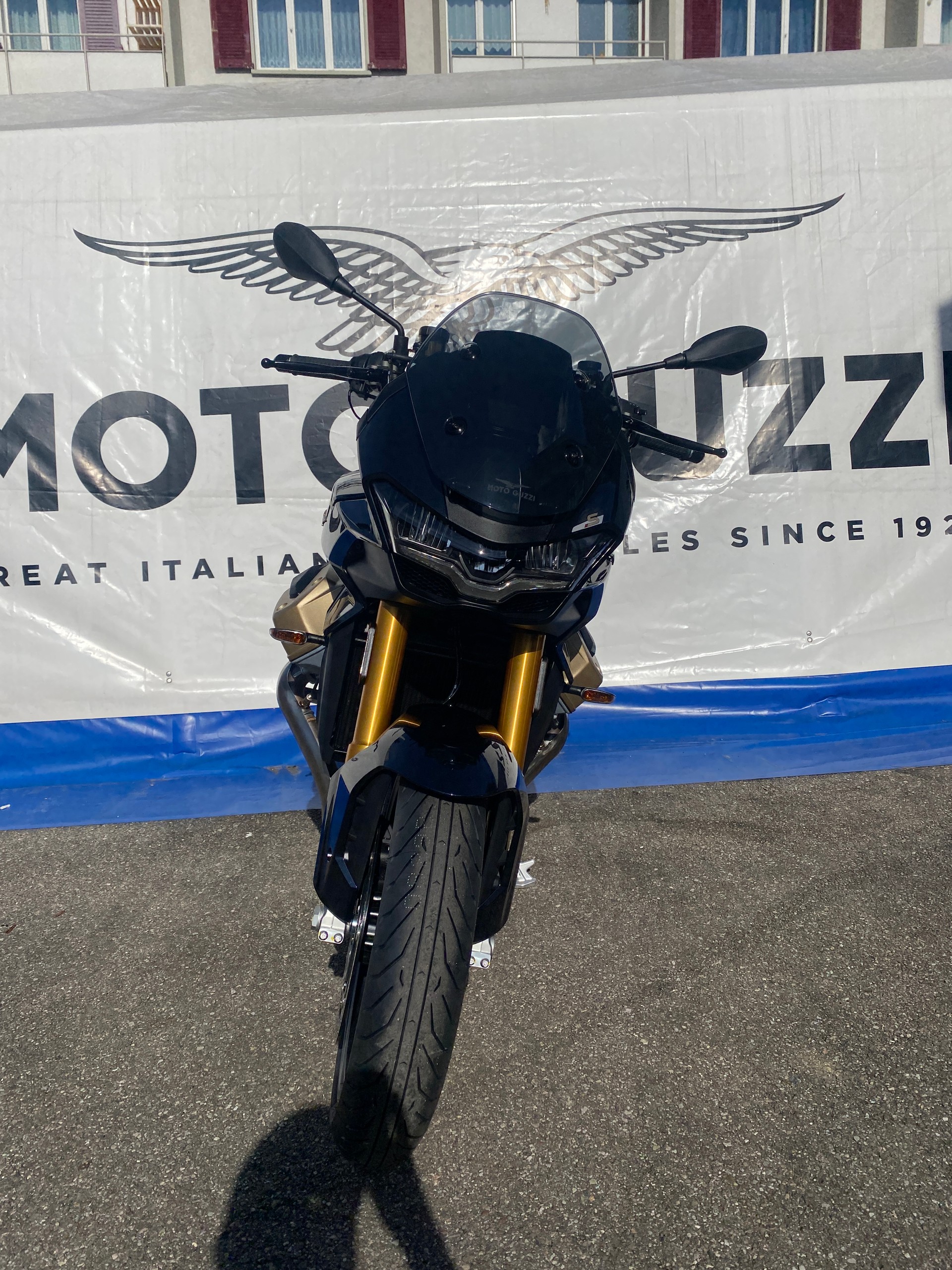 MOTO GUZZI V100 Mandello S-image-4