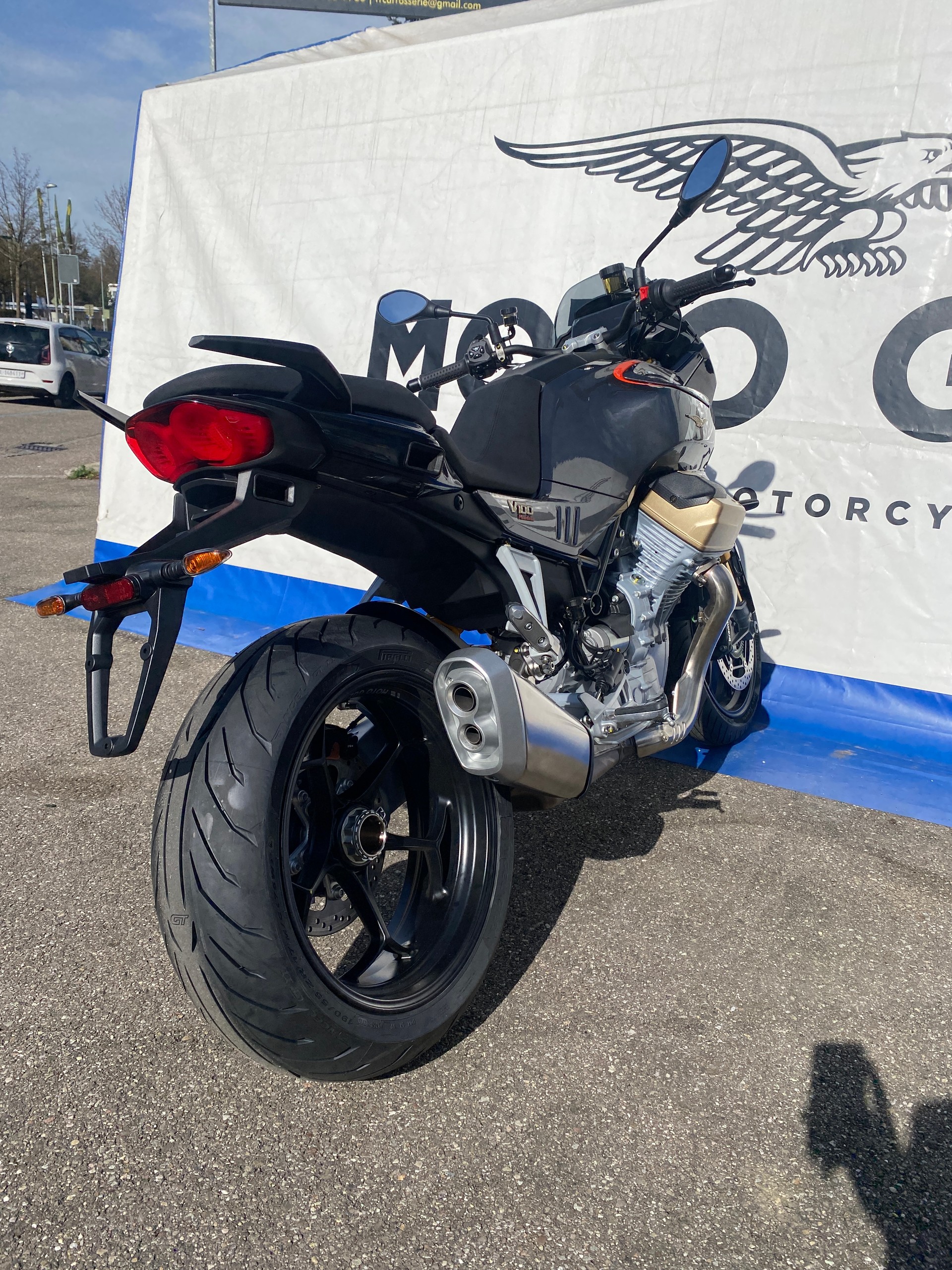 MOTO GUZZI V100 Mandello S-image-11