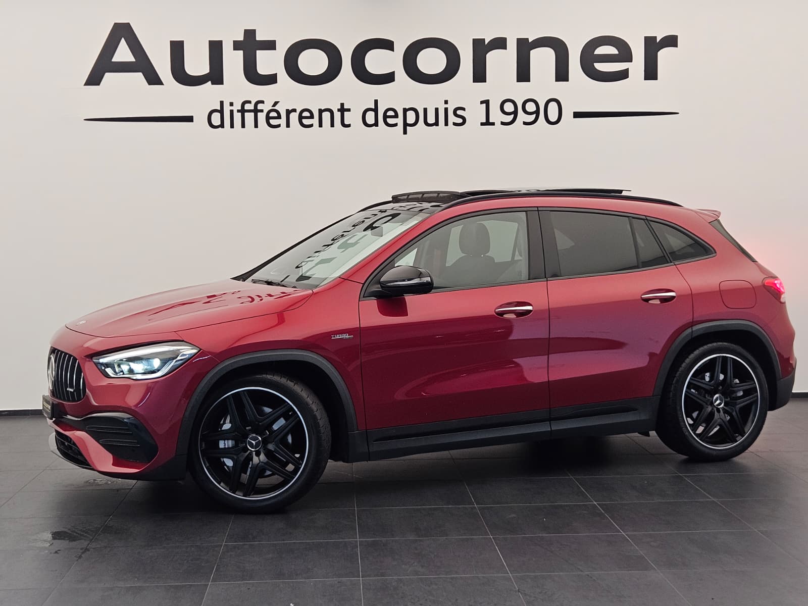 MERCEDES-BENZ GLA 35 AMG 4Matic 8G-Speedshift DCT