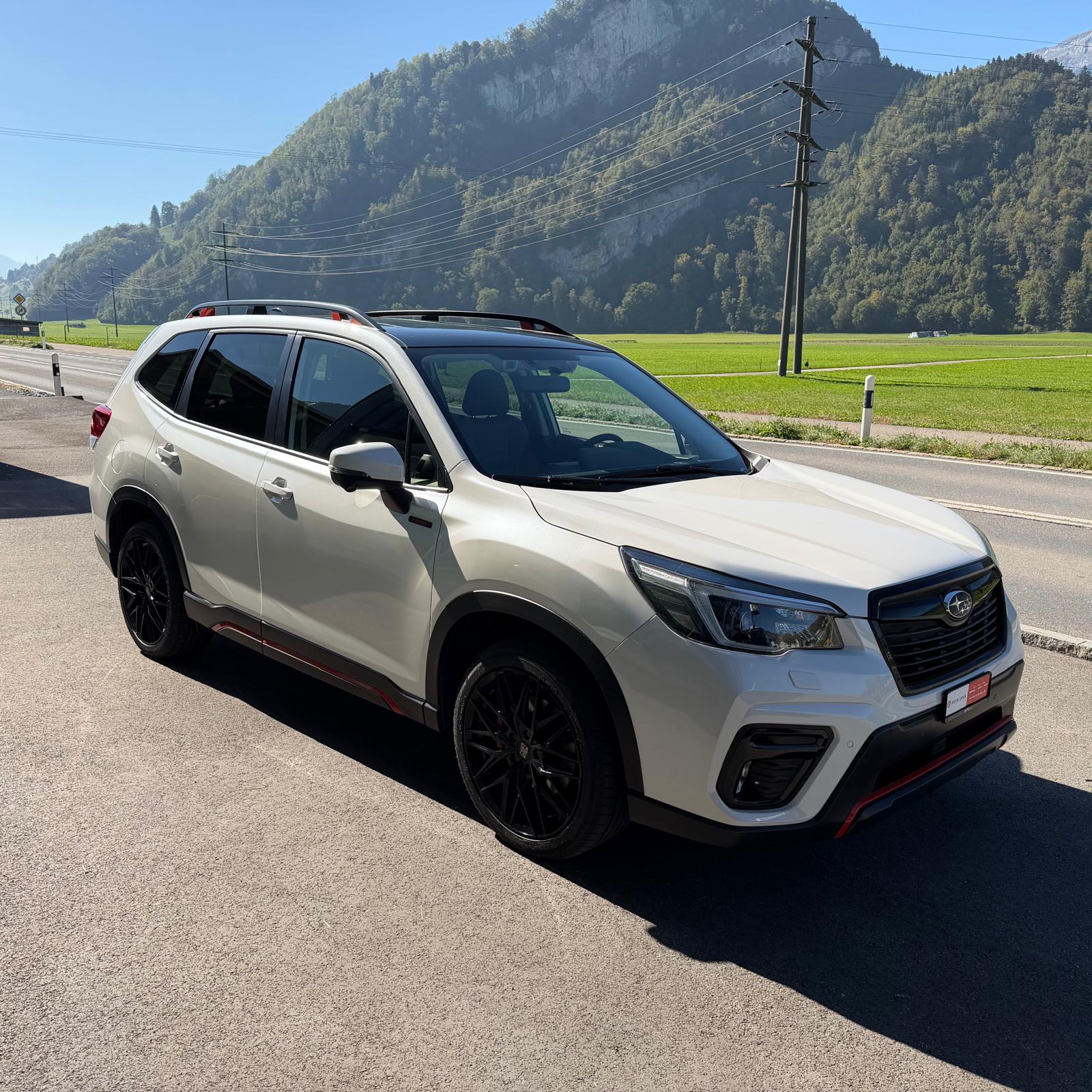 SUBARU Forester 2.0i e-Boxer Sport Lineartronic-showroom-element-1