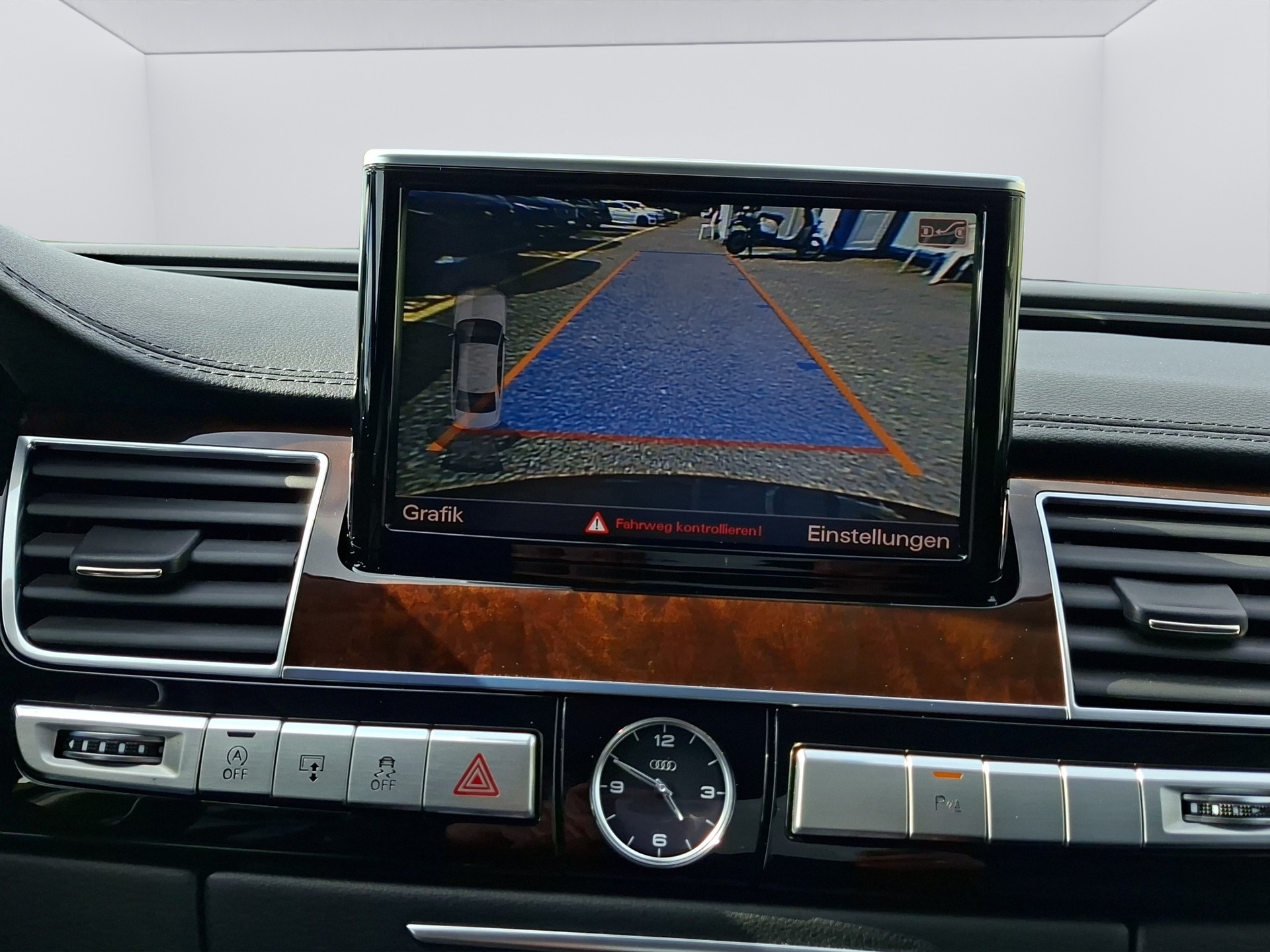 AUDI A8 3.0 TDI ultra quattro tiptronic-image-23