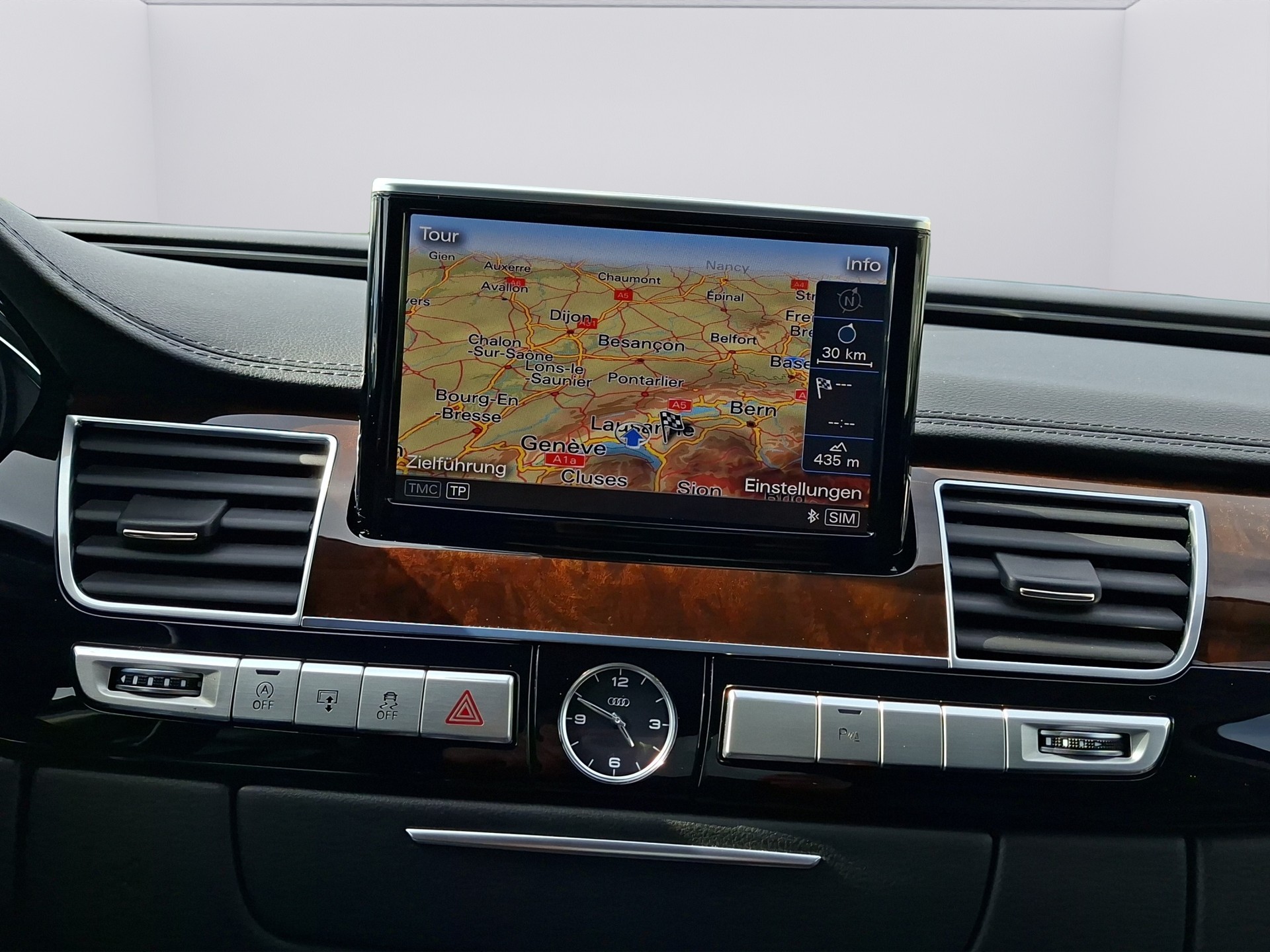 AUDI A8 3.0 TDI ultra quattro tiptronic-image-12