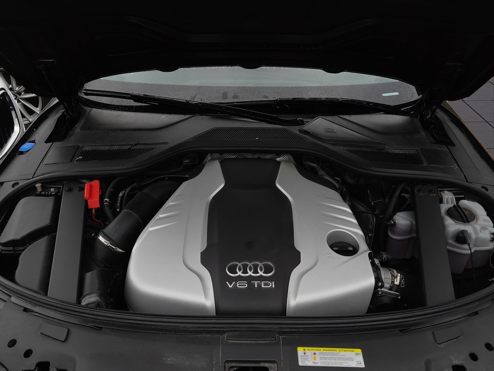 AUDI A8 3.0 TDI ultra quattro tiptronic-image-24