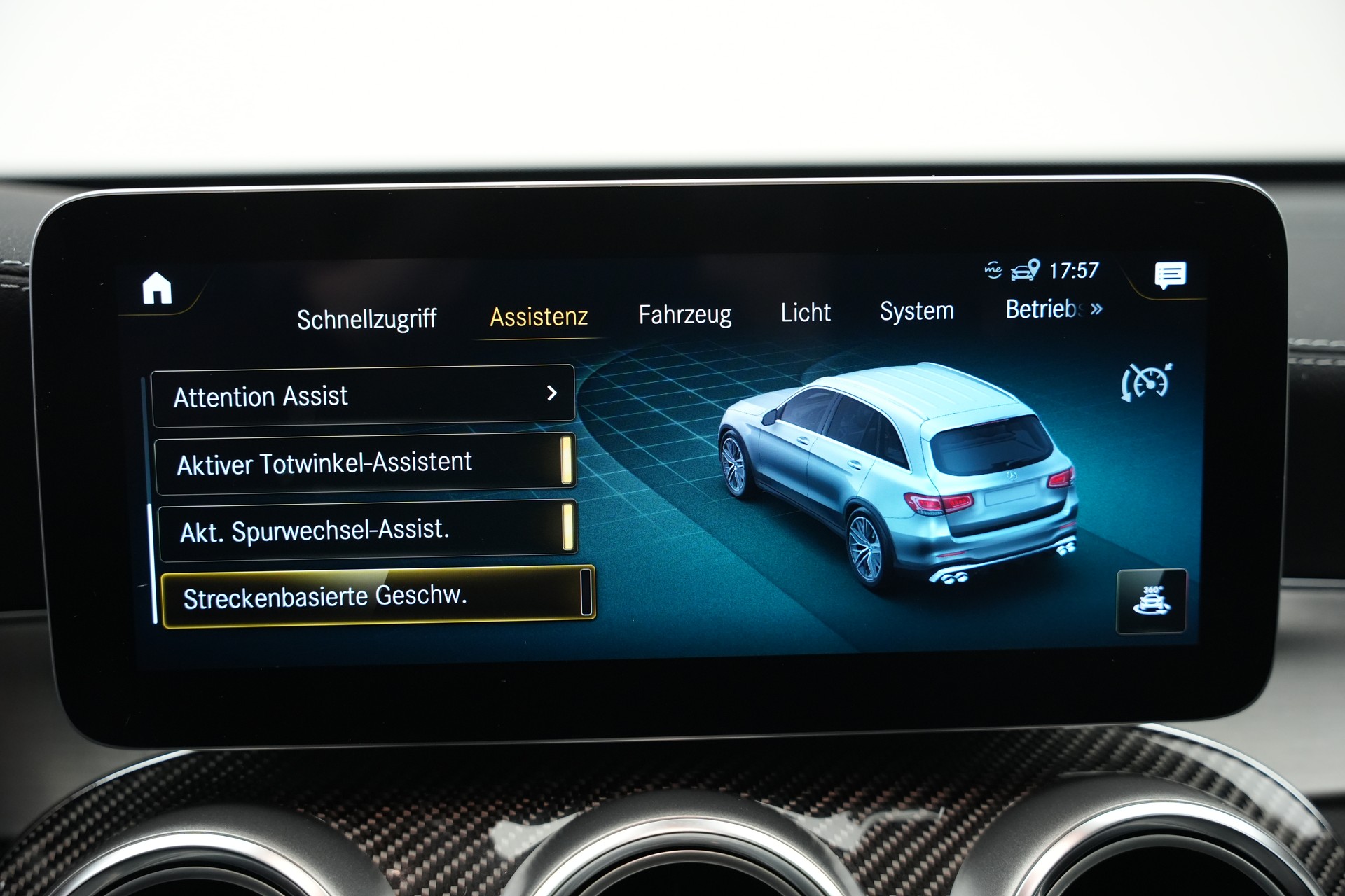 MERCEDES-BENZ GLC 43 AMG 4Matic 9G-Tronic *CH-Fahrzeug* *Pano* *Burmester*-image-34