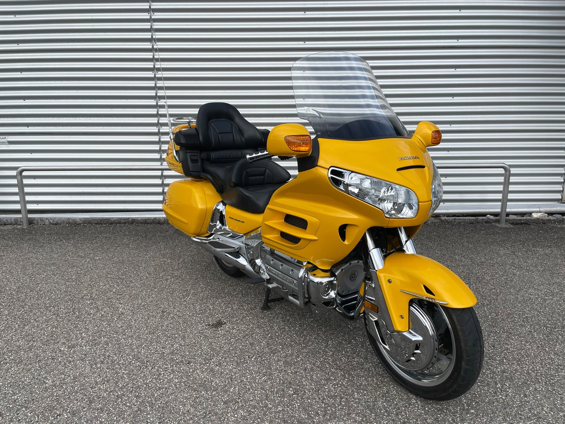 HONDA GL 1800 A Goldwing-image-7