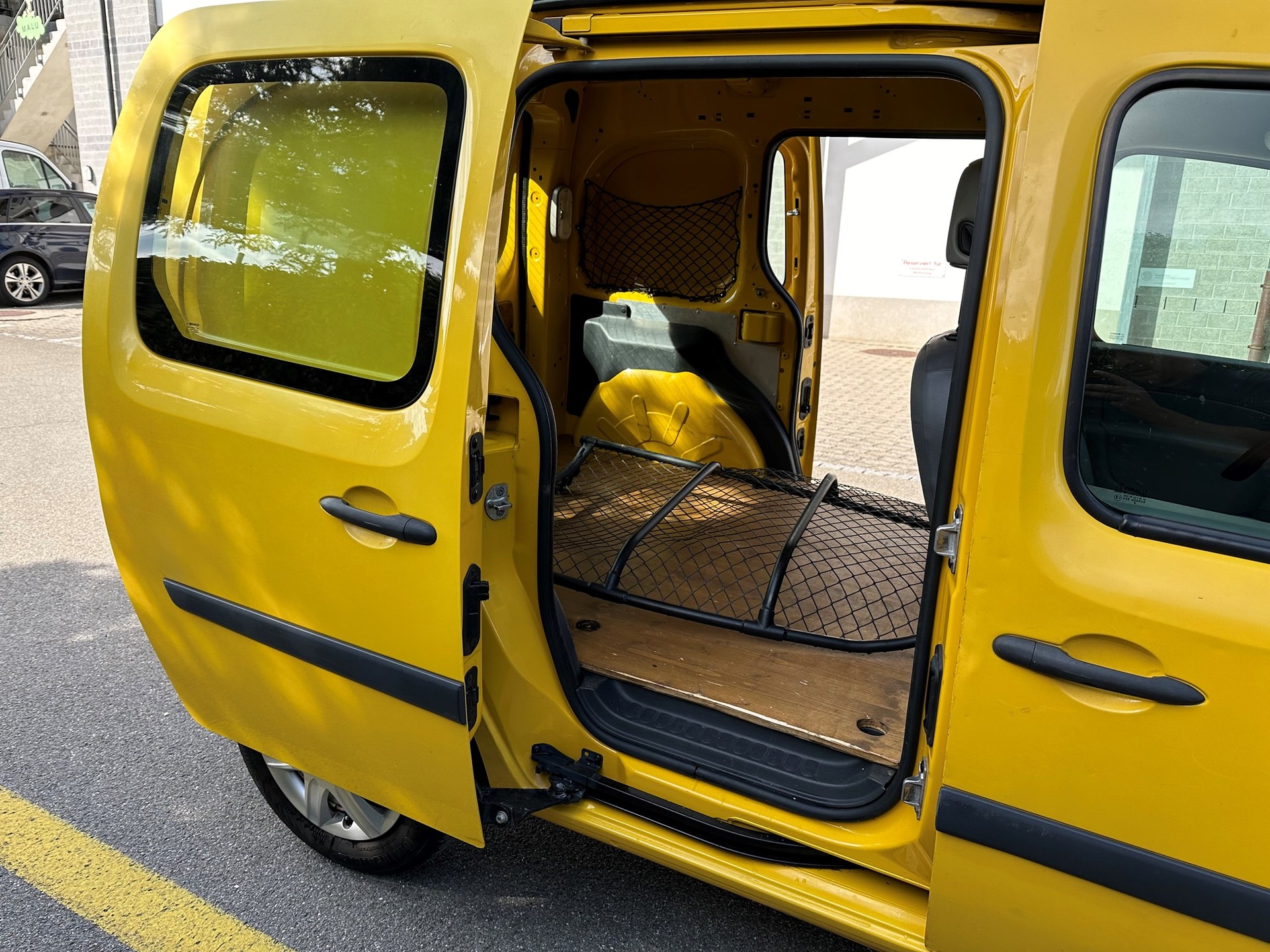 RENAULT Kangoo 1.6 90-image-8