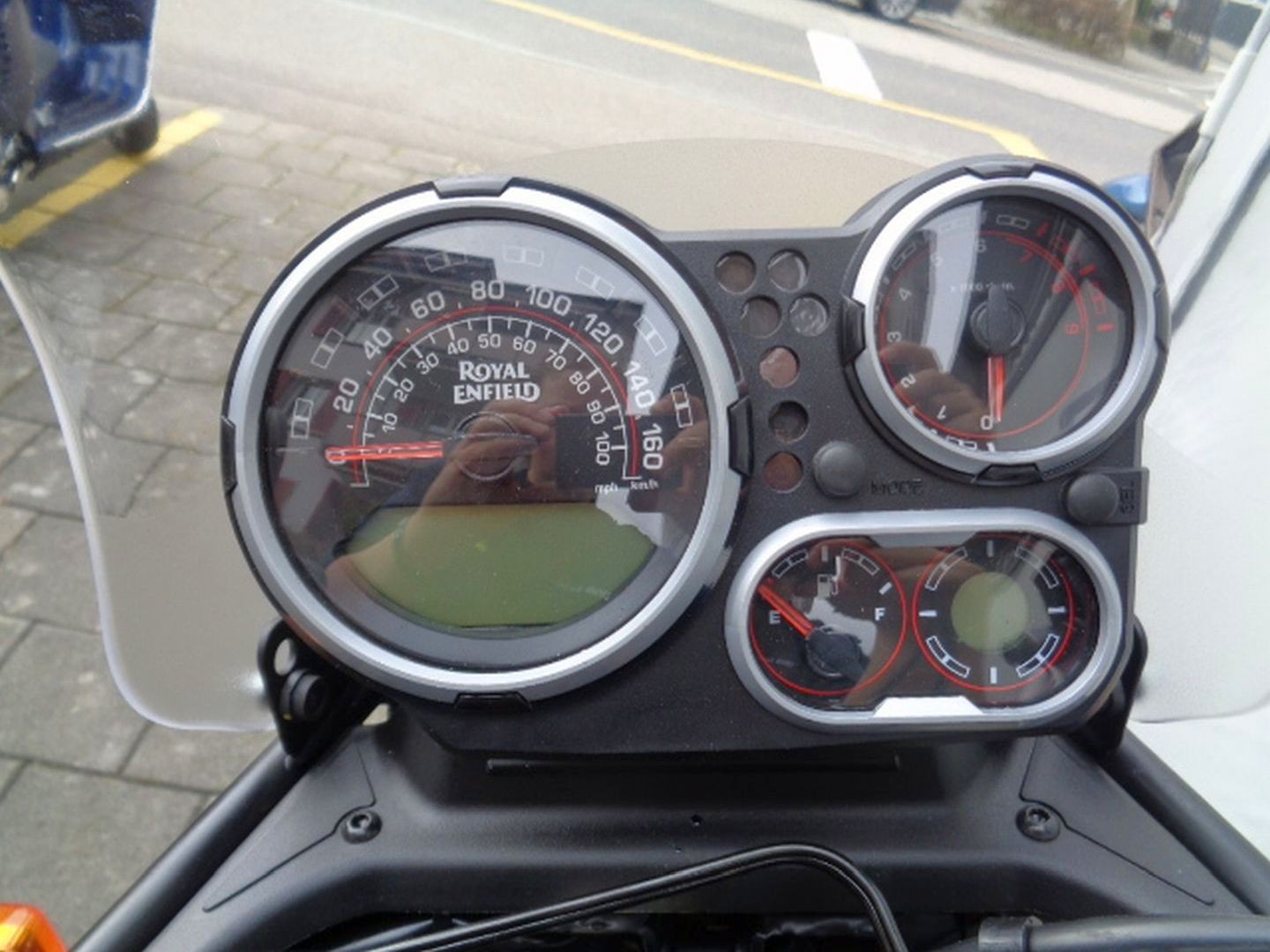 ROYAL ENFIELD HIMALAYAN 400 E5PREISREDUKTION-image-6