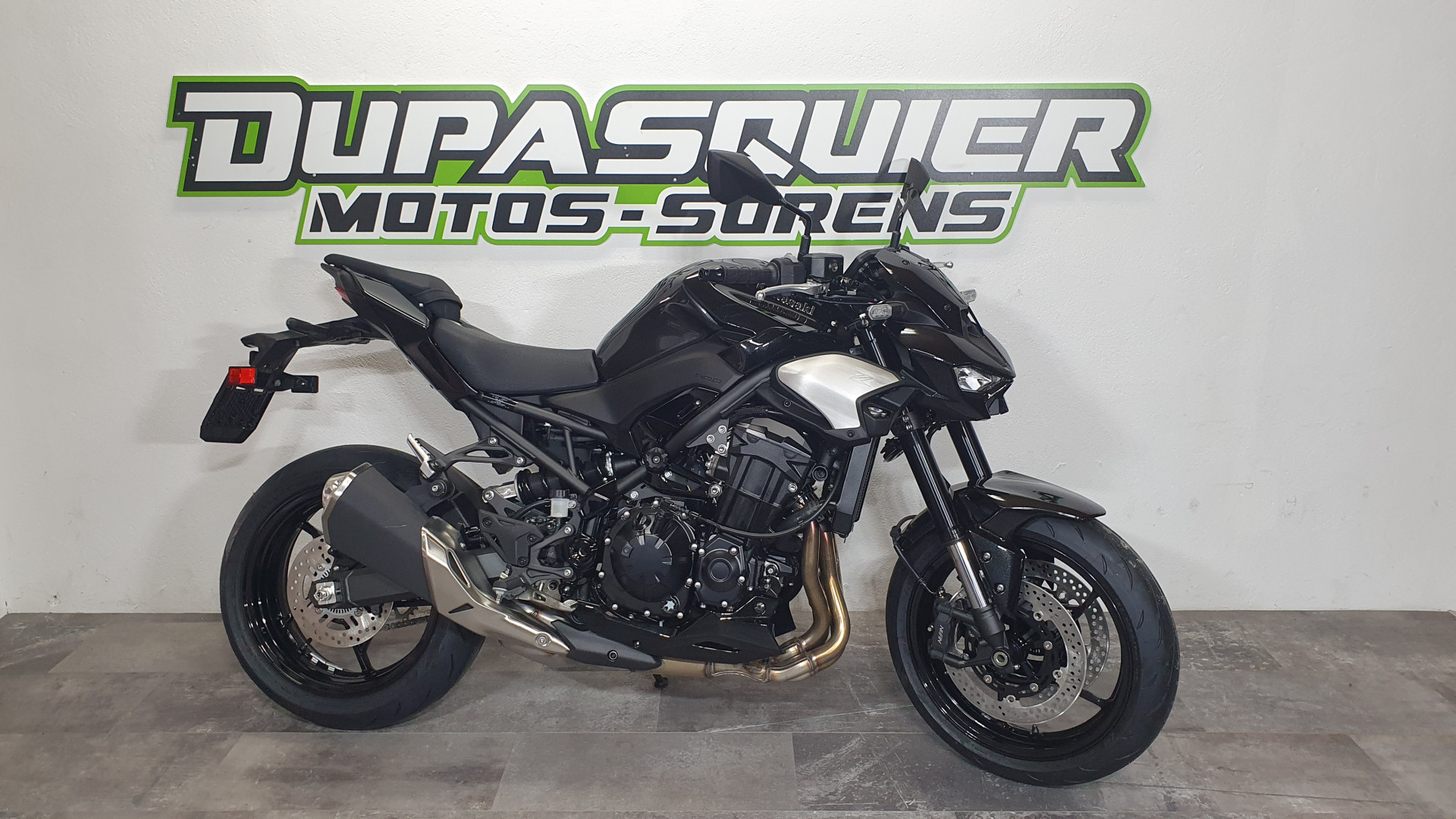 KAWASAKI Z 900-image-0