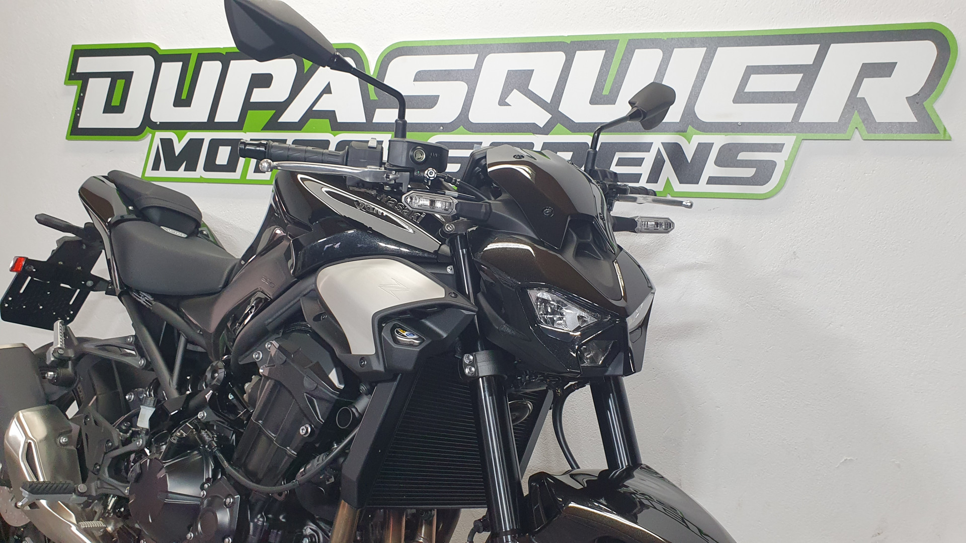 KAWASAKI Z 900-image-2