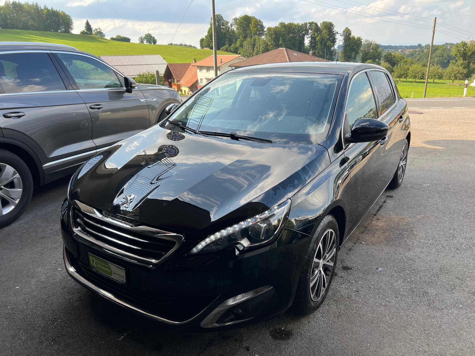 PEUGEOT 308 1.2 THP Allure