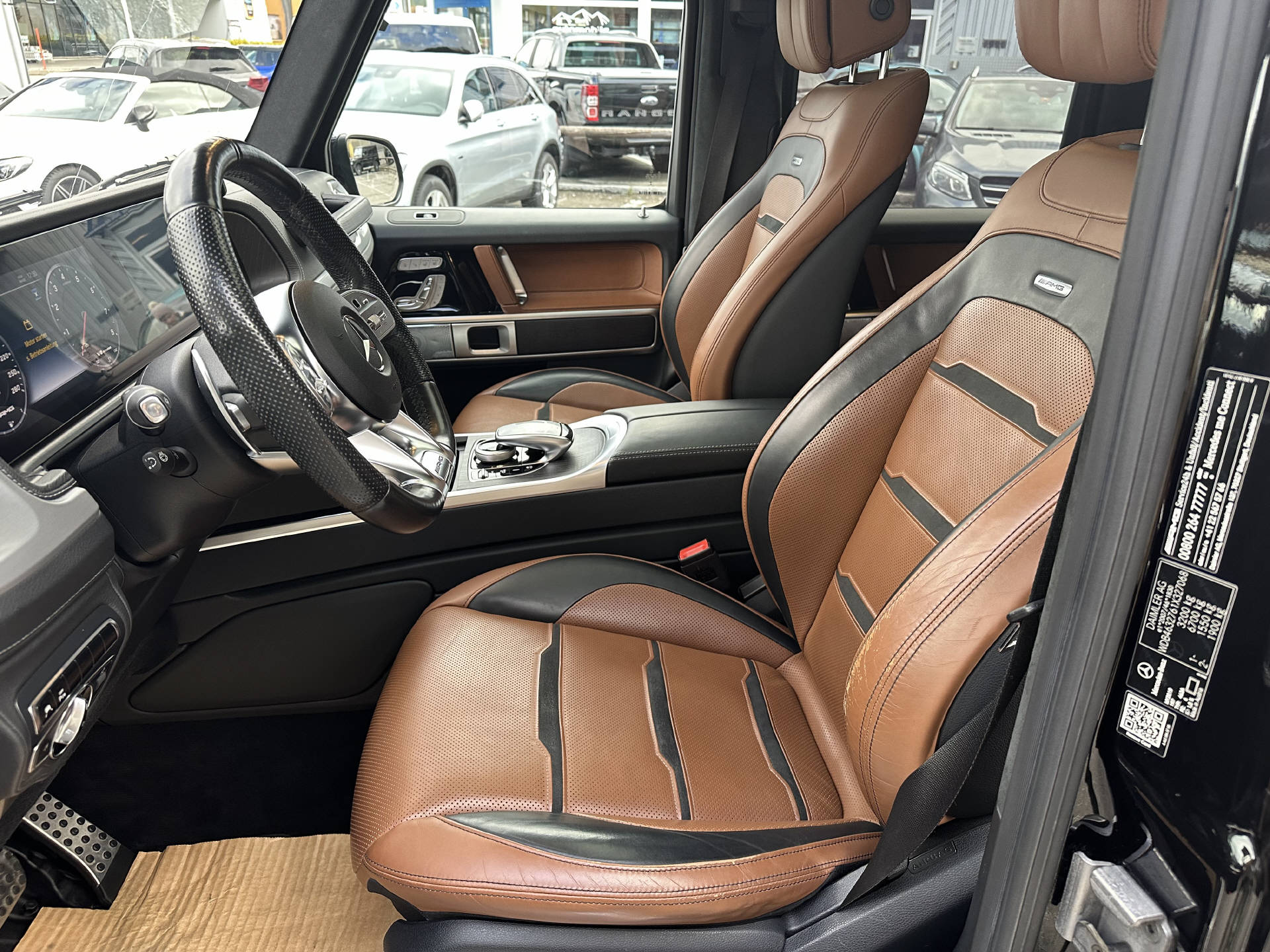 MERCEDES-BENZ G 63 AMG-image-10