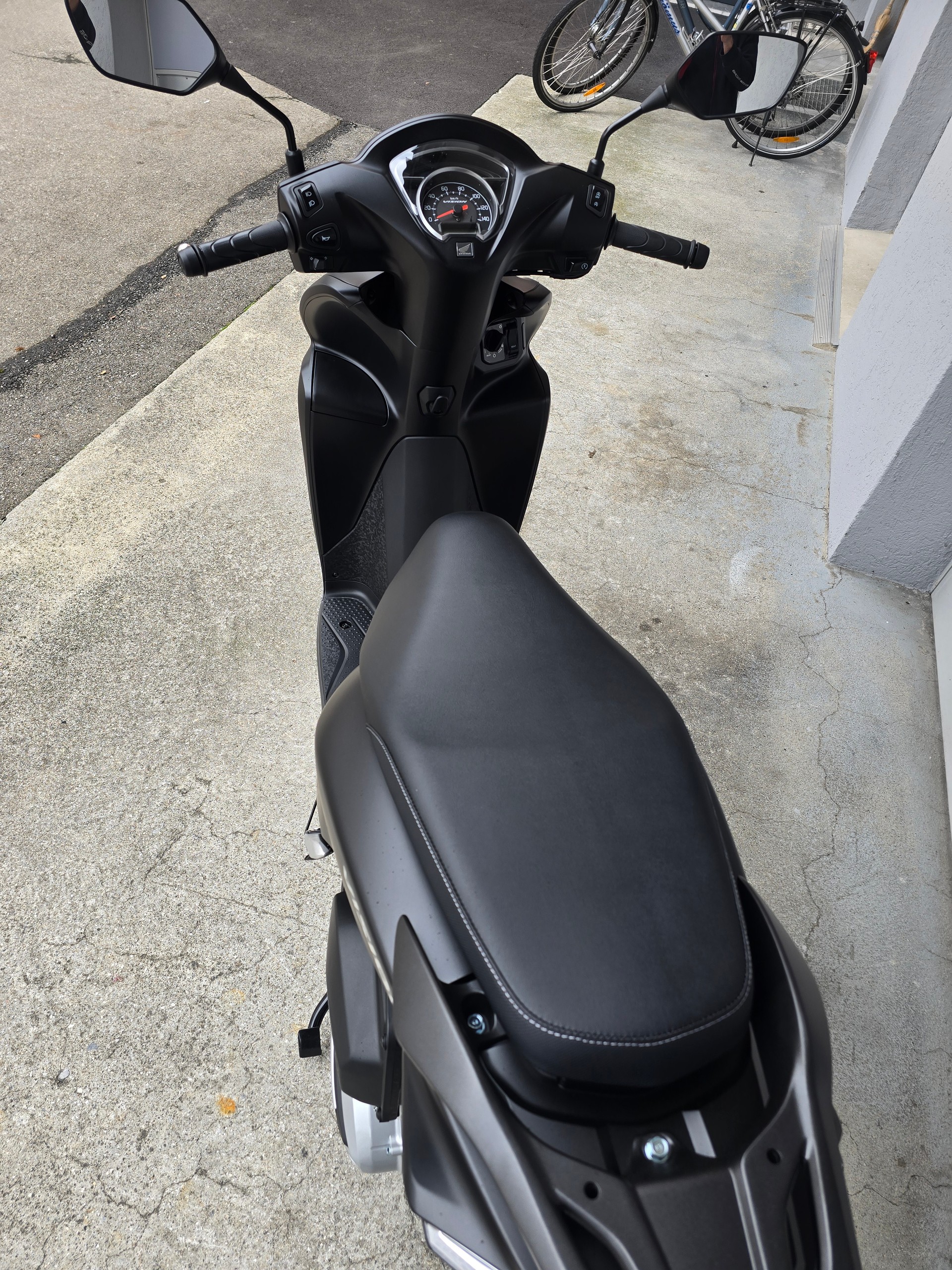 HONDA NSC Vision 110-image-6
