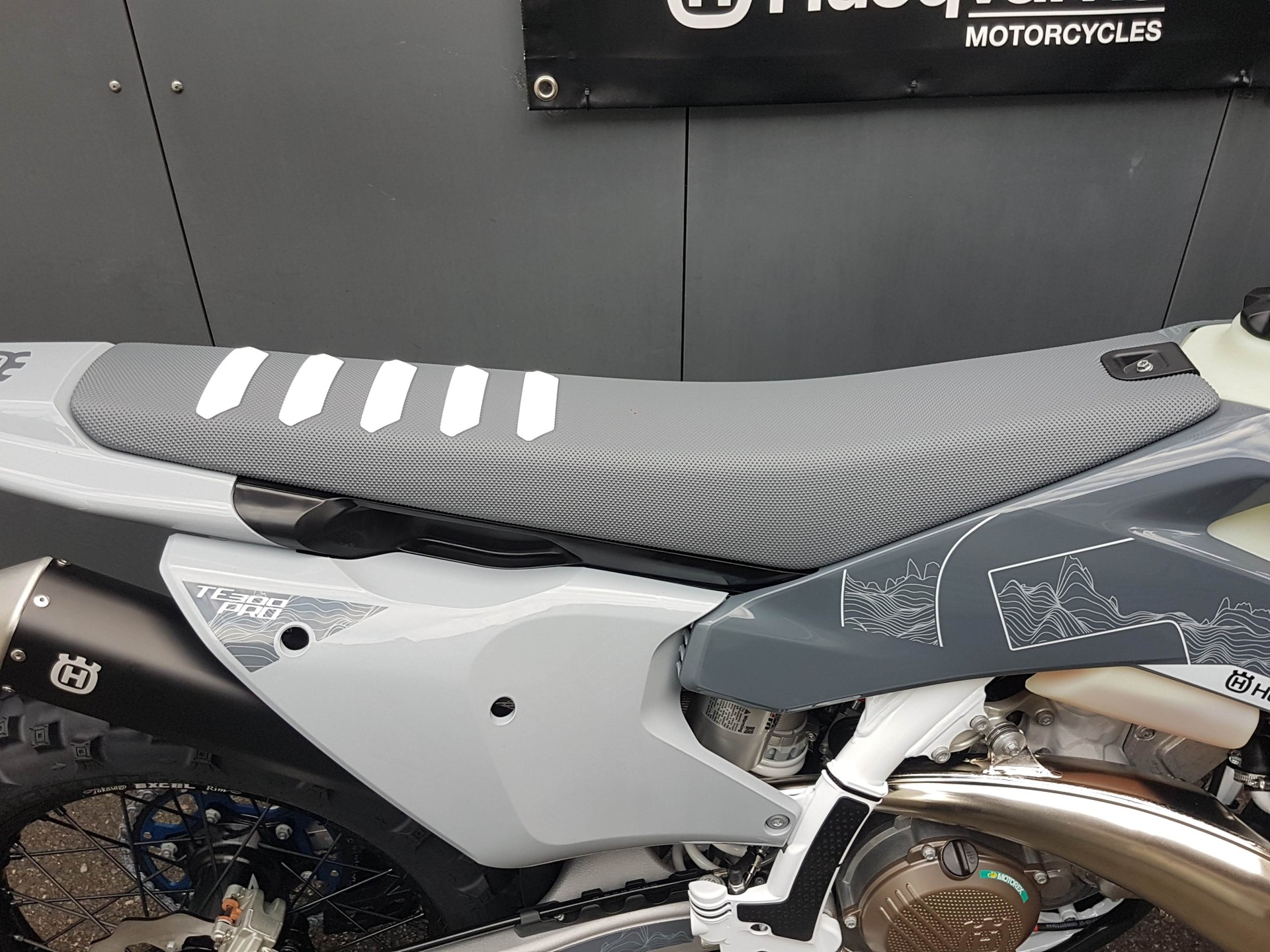 HUSQVARNA 300 i TE 2T-image-3