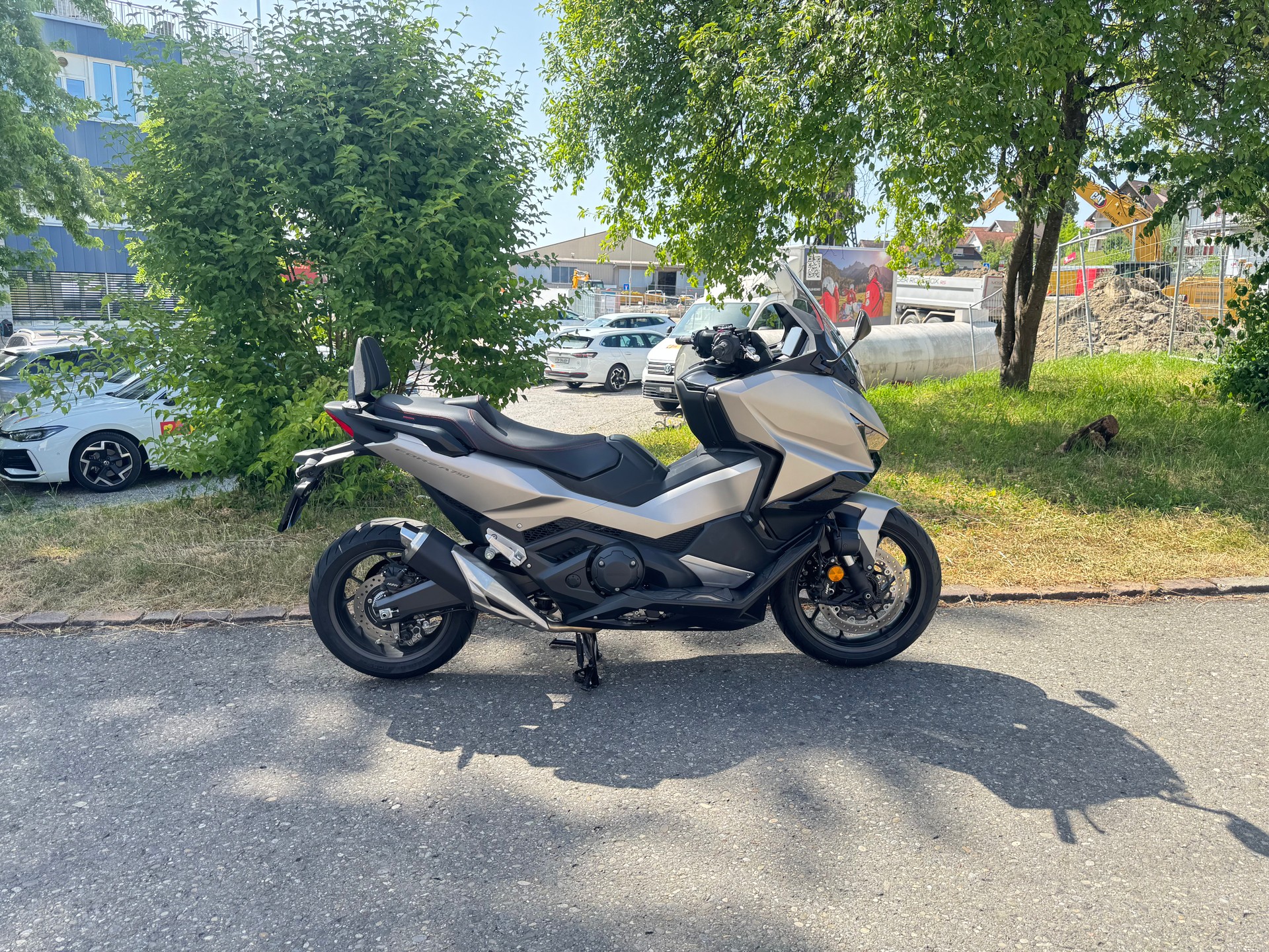 HONDA FORZA 750-image-7