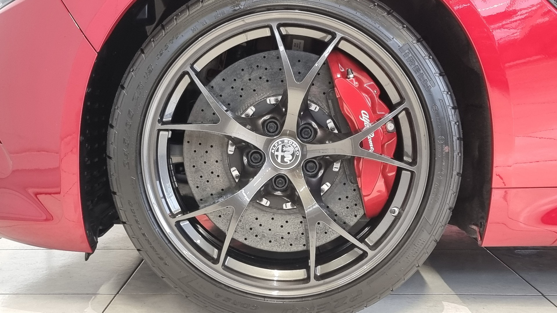ALFA ROMEO Giulia 2.9 V6 Biturbo Quadrifoglio Competizione-image-14