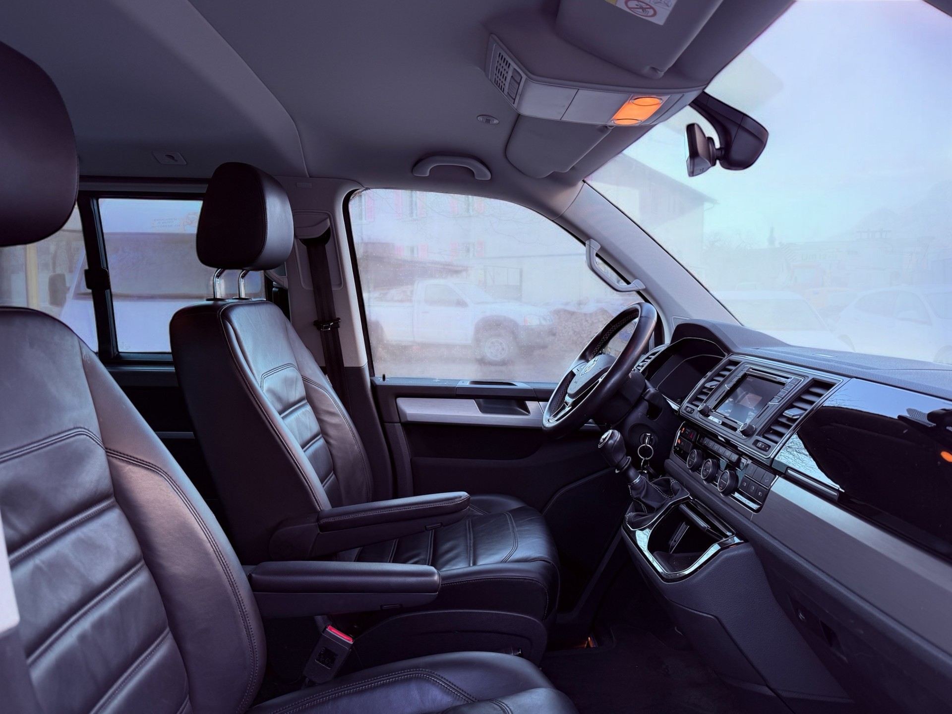 VW T6 Multivan 2.0 Bi-TDI Gen. Six 4x4 204PS-image-9