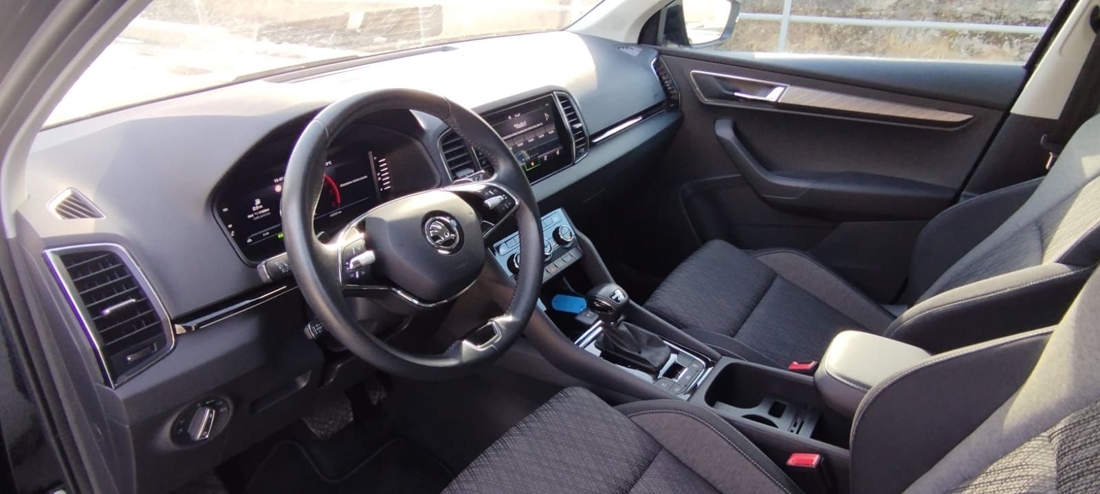 SKODA Karoq 2.0 TDI Style 4x4 DSG-image-12