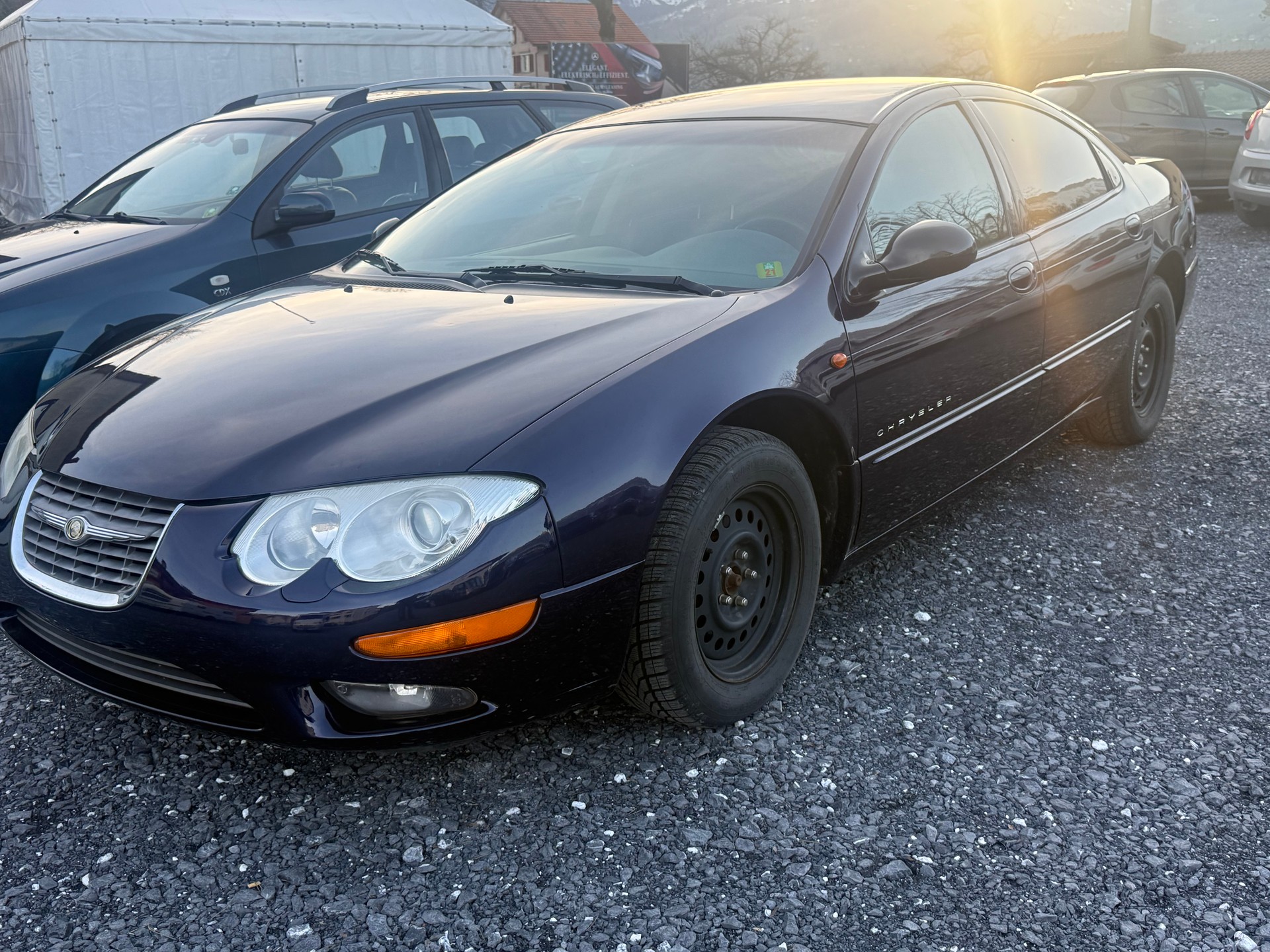 CHRYSLER 300M-image-2