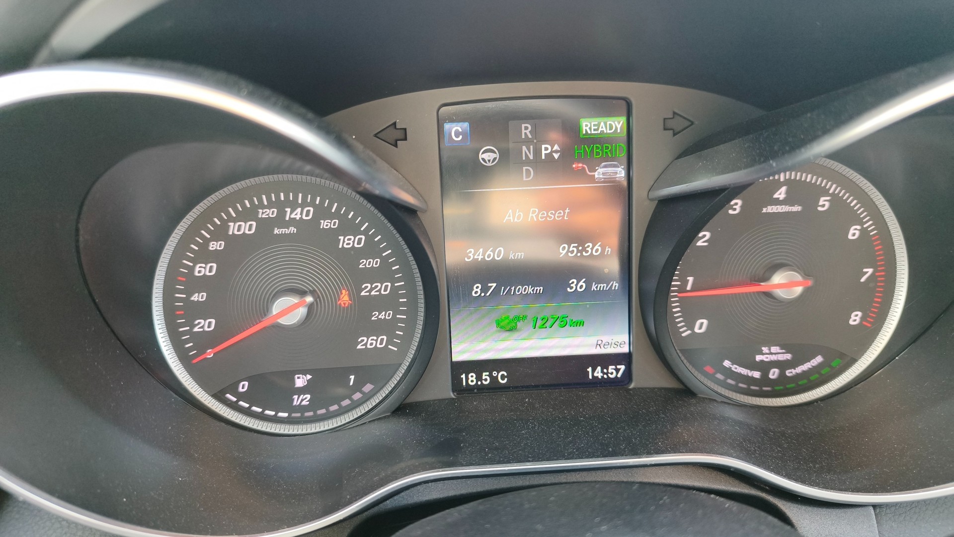 MERCEDES-BENZ C 350 e Avantgarde 7G-Tronic HYBRID-image-13
