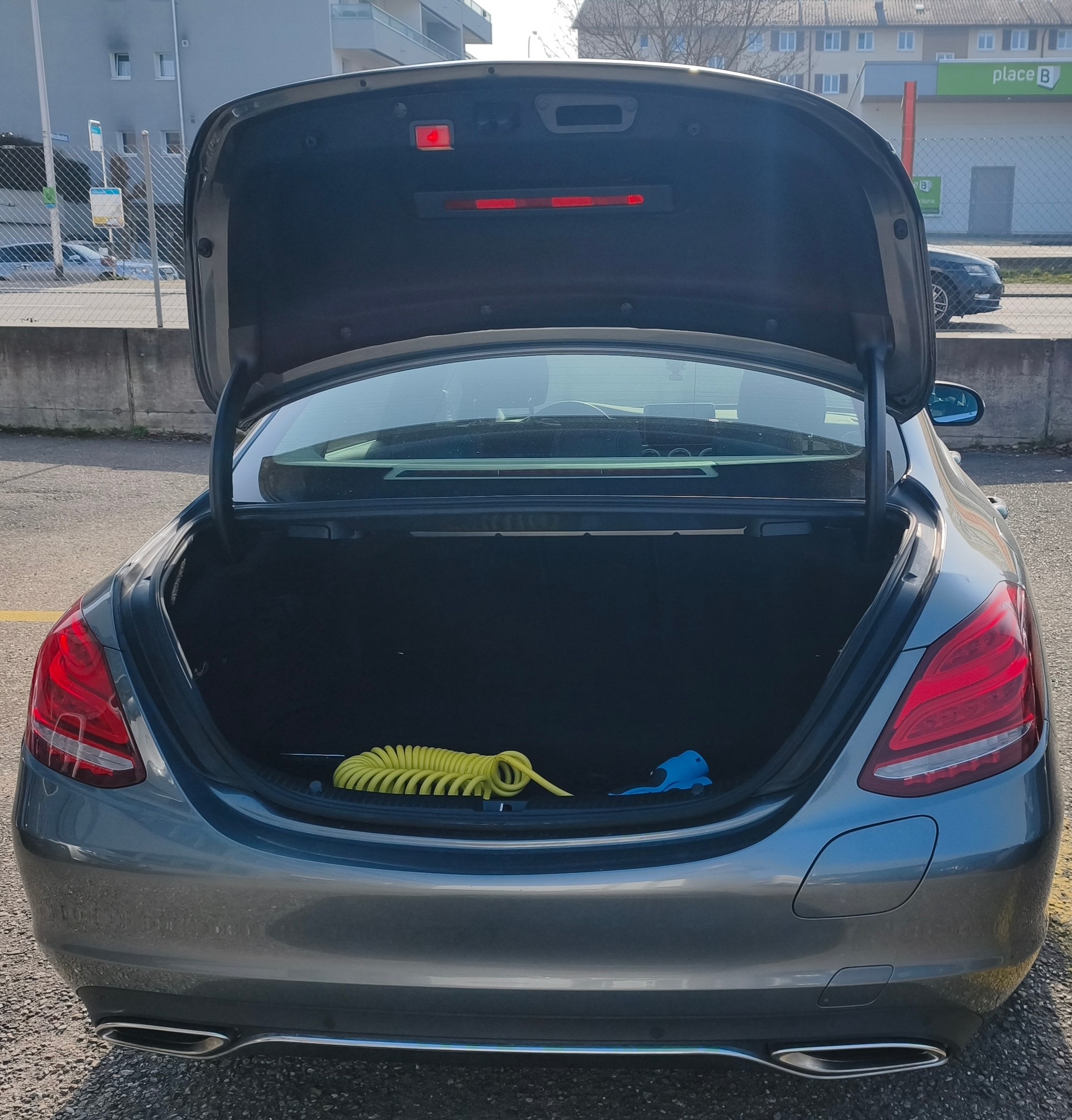 MERCEDES-BENZ C 350 e Avantgarde 7G-Tronic HYBRID-image-10