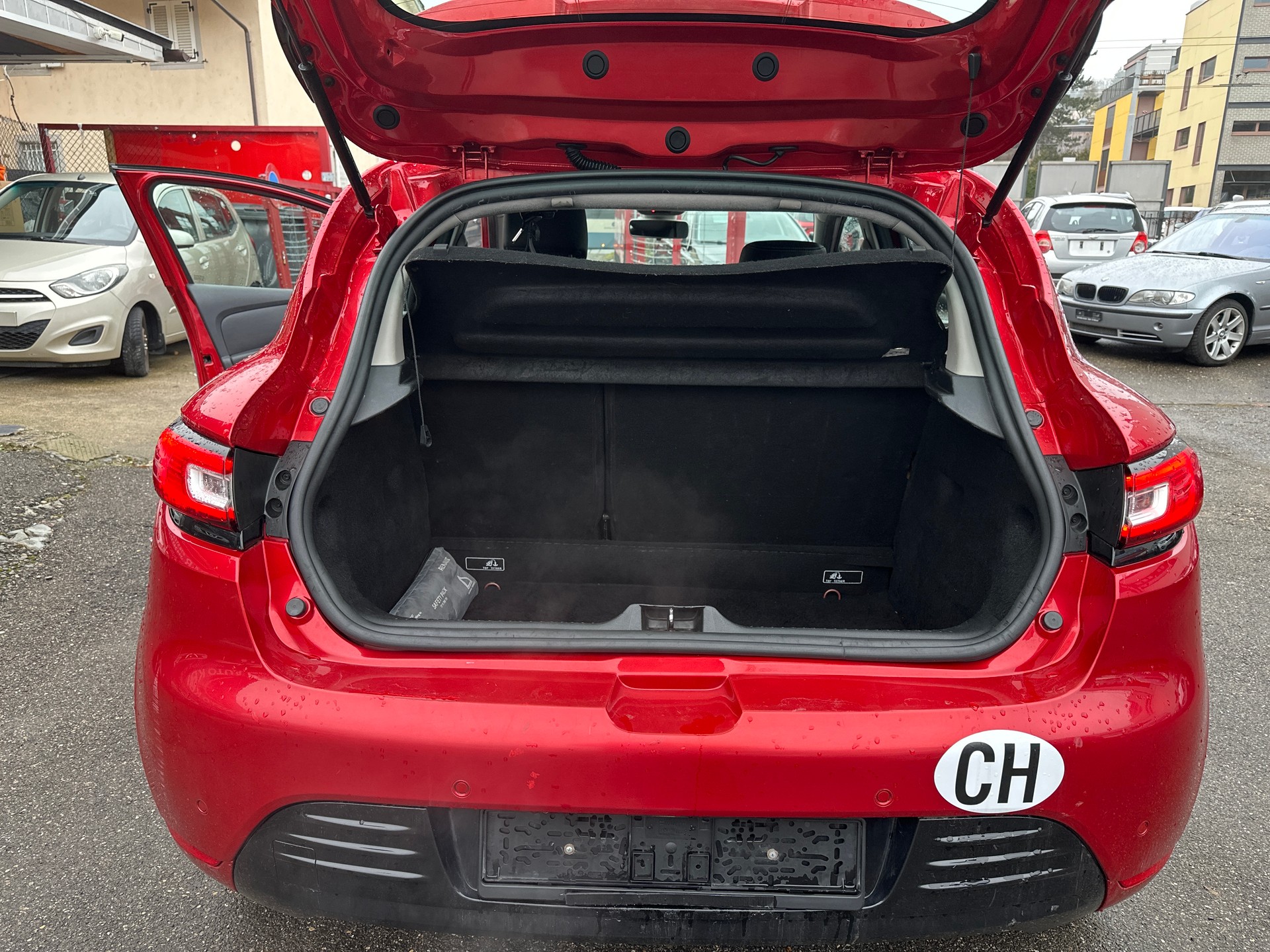 RENAULT Clio 0.9 Intens-image-10