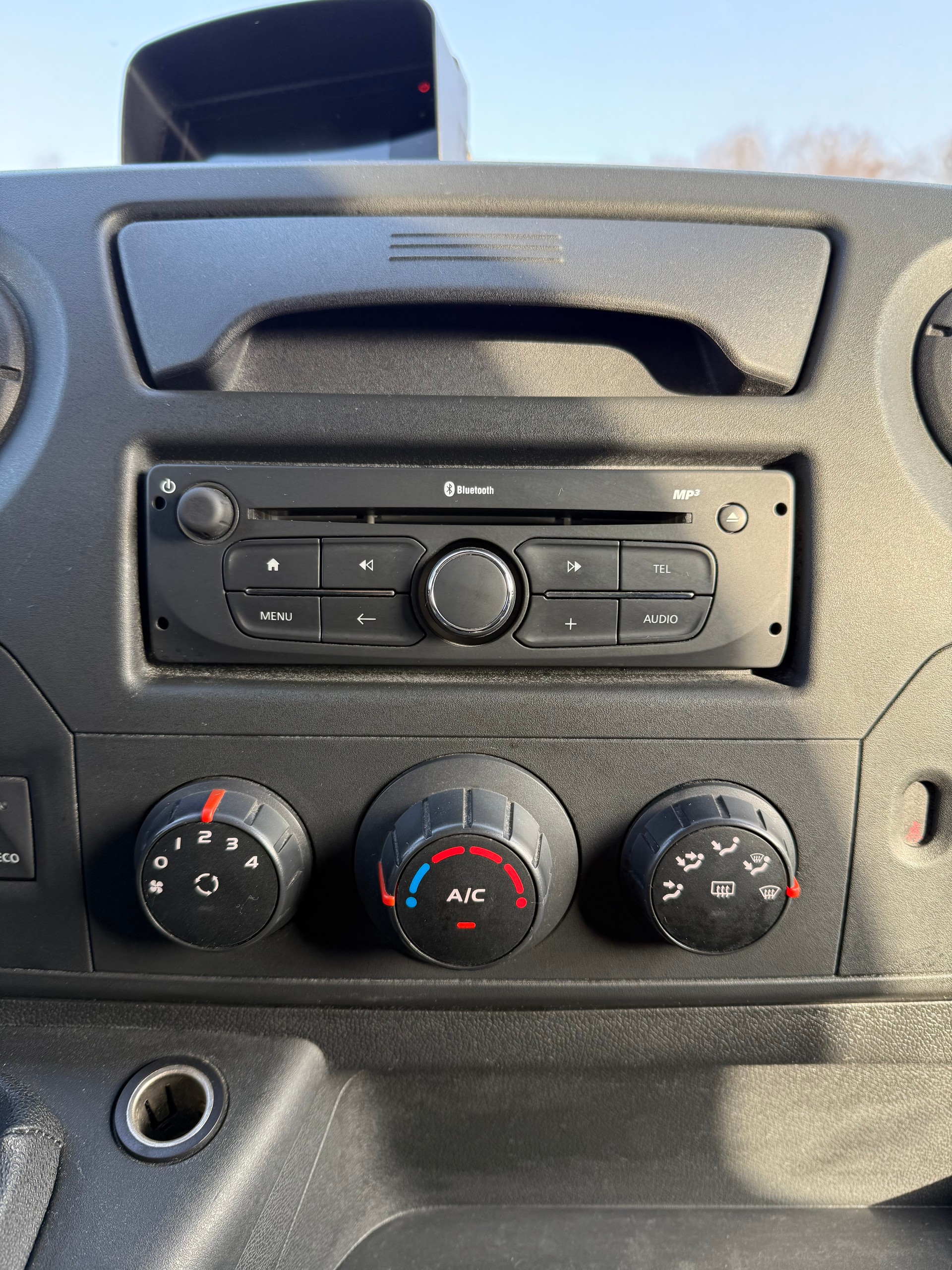 RENAULT Master T35 ENERGY 2.3dCi 145 Hebebühne-image-8