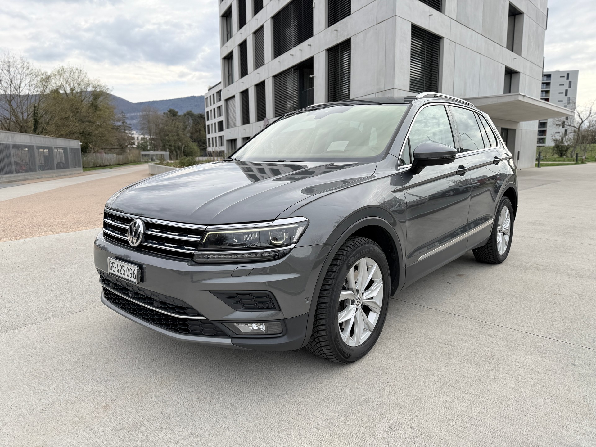 VW Tiguan 2.0TSI Comfortline 4Motion DSG