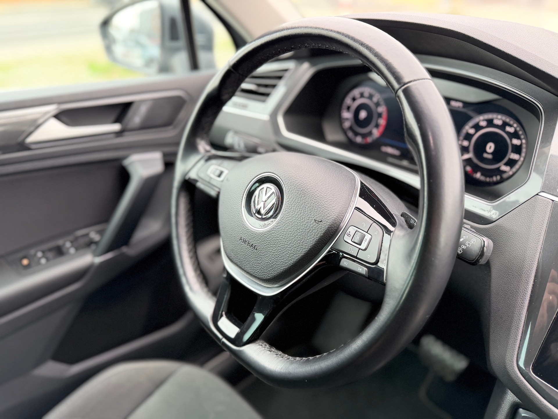 VW Tiguan 2.0TSI Comfortline 4Motion DSG-image-14