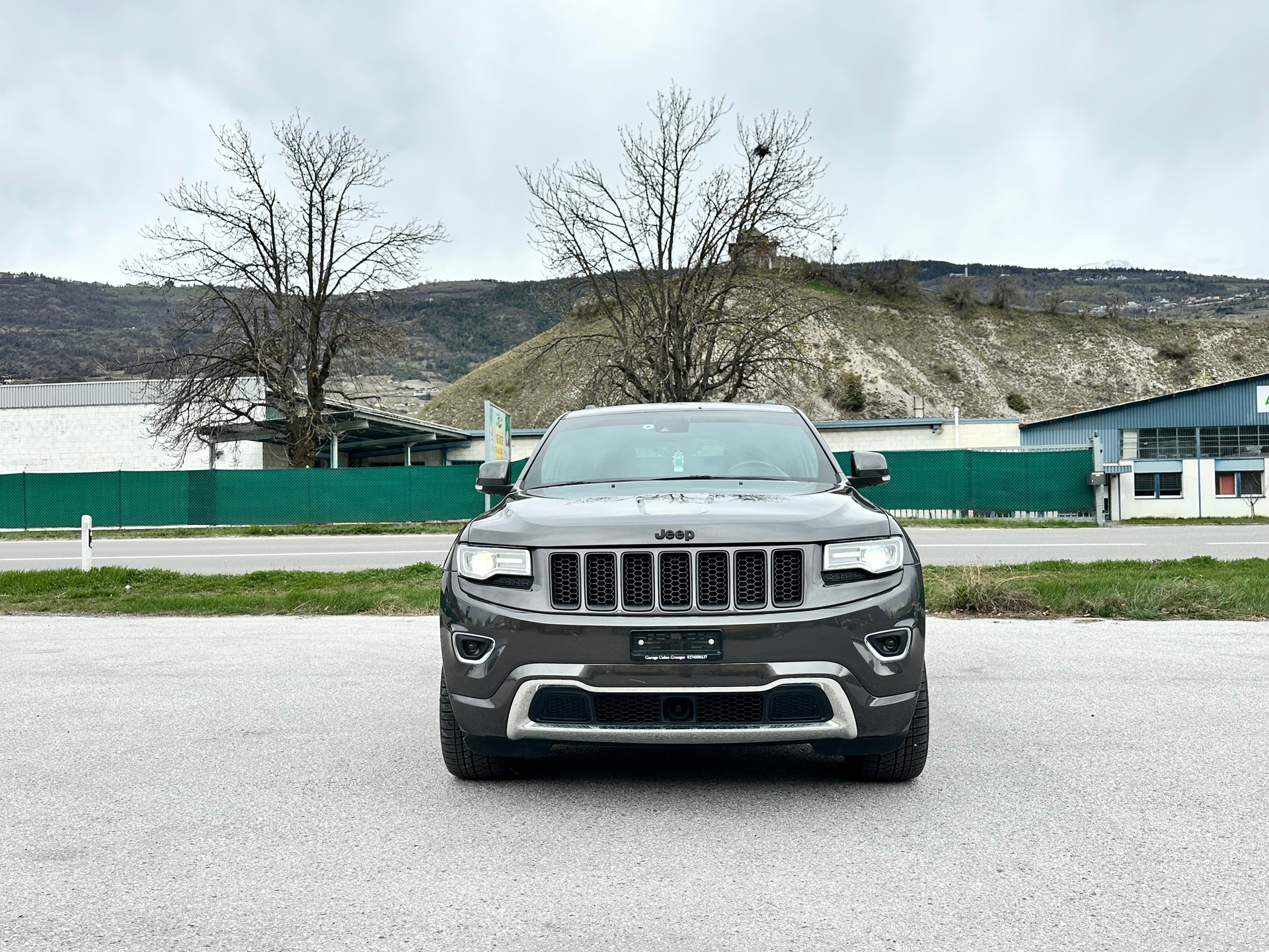 JEEP Grand Cherokee 3.0 CRD Platium Edition-image-2
