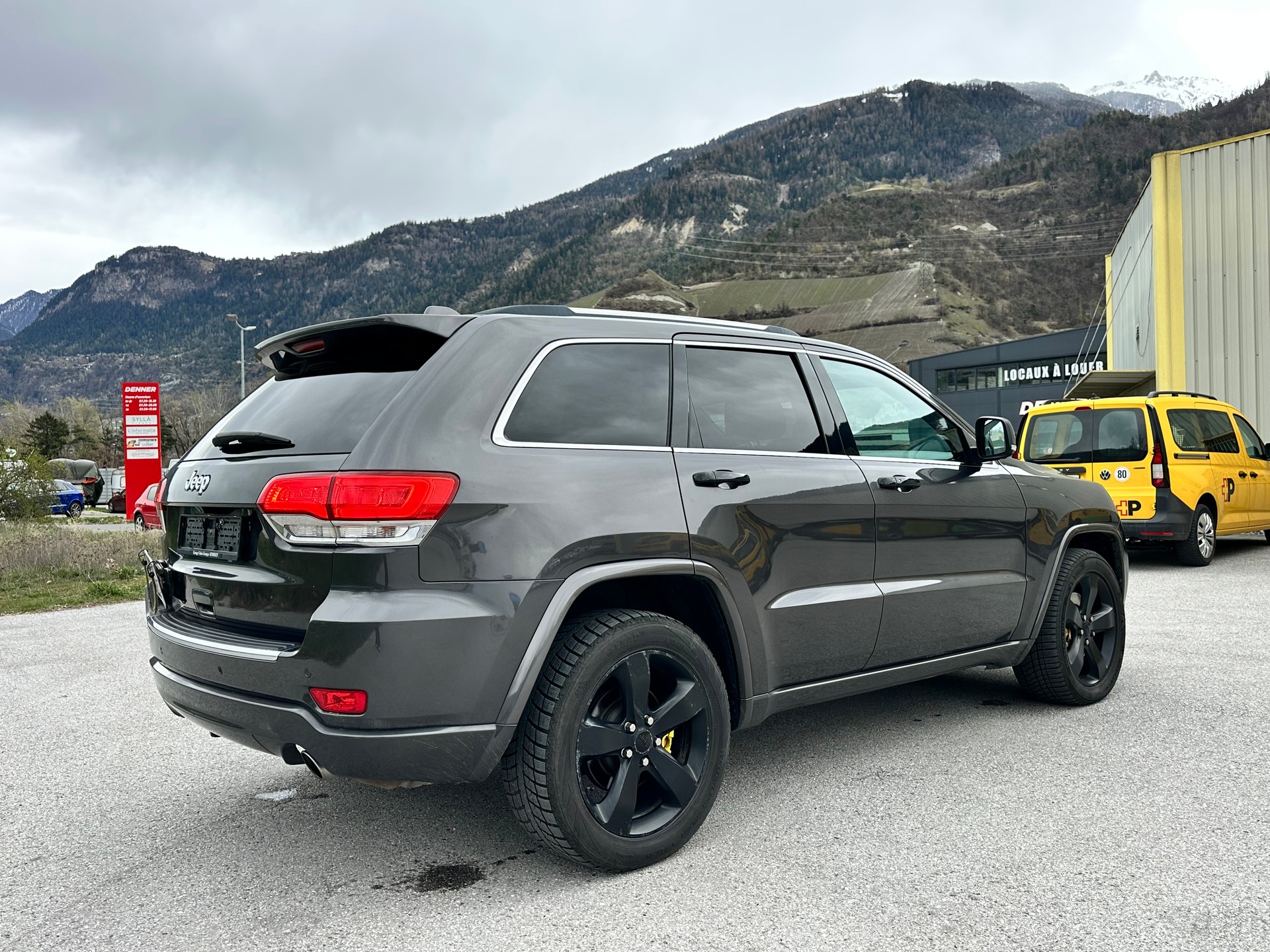 JEEP Grand Cherokee 3.0 CRD Platium Edition-image-5