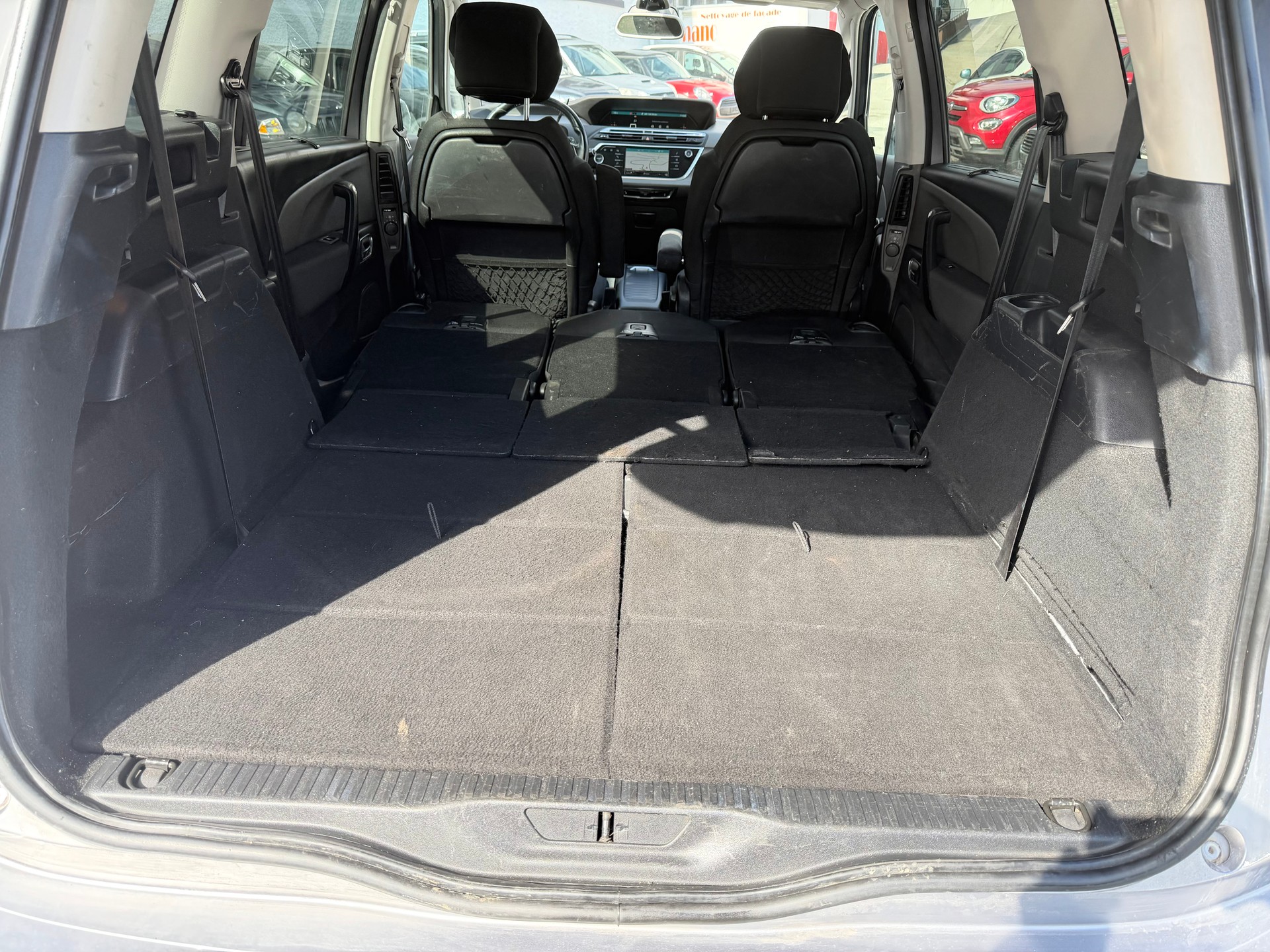 CITROEN Grand C4 Picasso 1.6i 16V THP Feel Edition EAT6-image-9