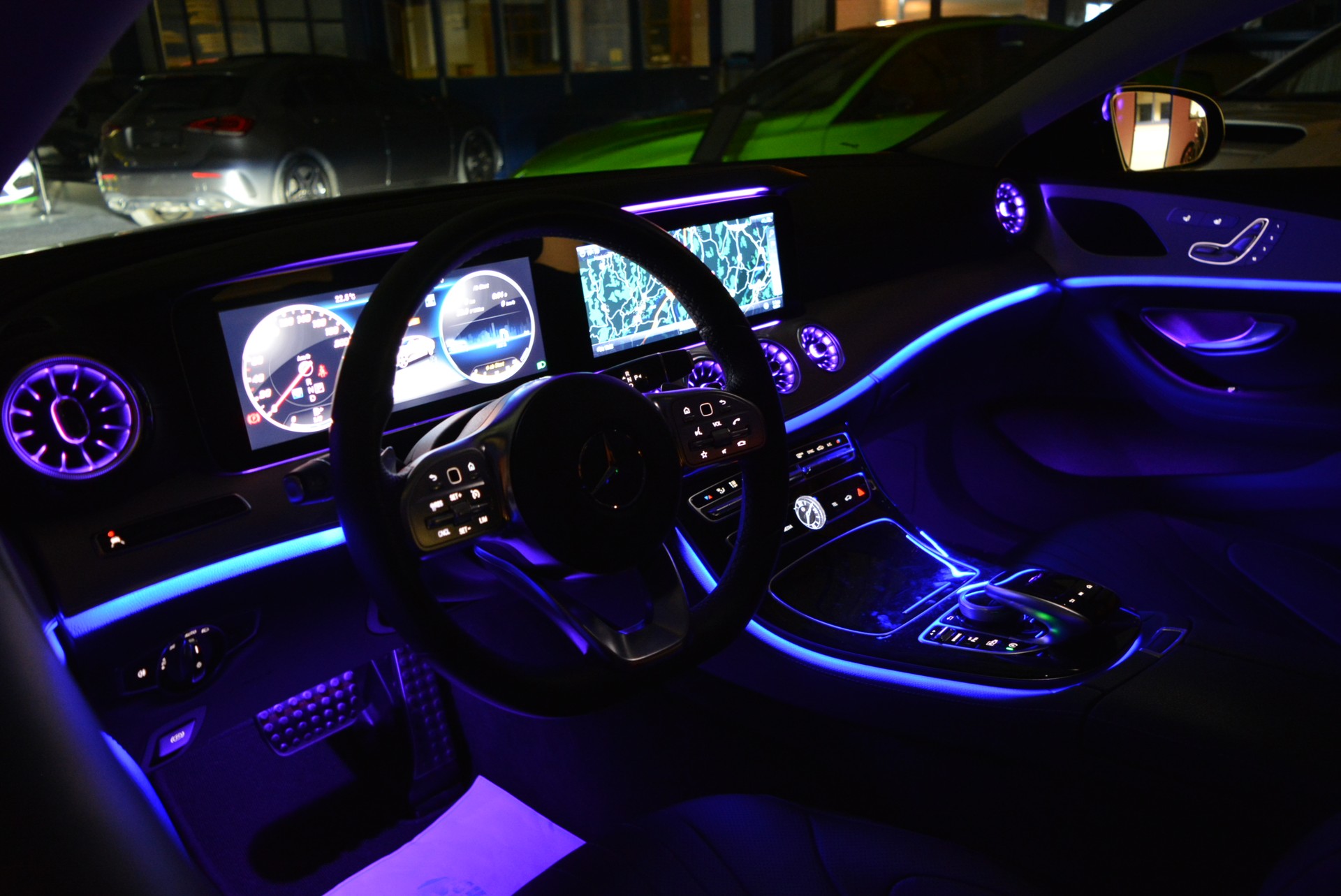 MERCEDES-BENZ CLS 350 d AMG Line 4Matic 9G-Tronic-image-6