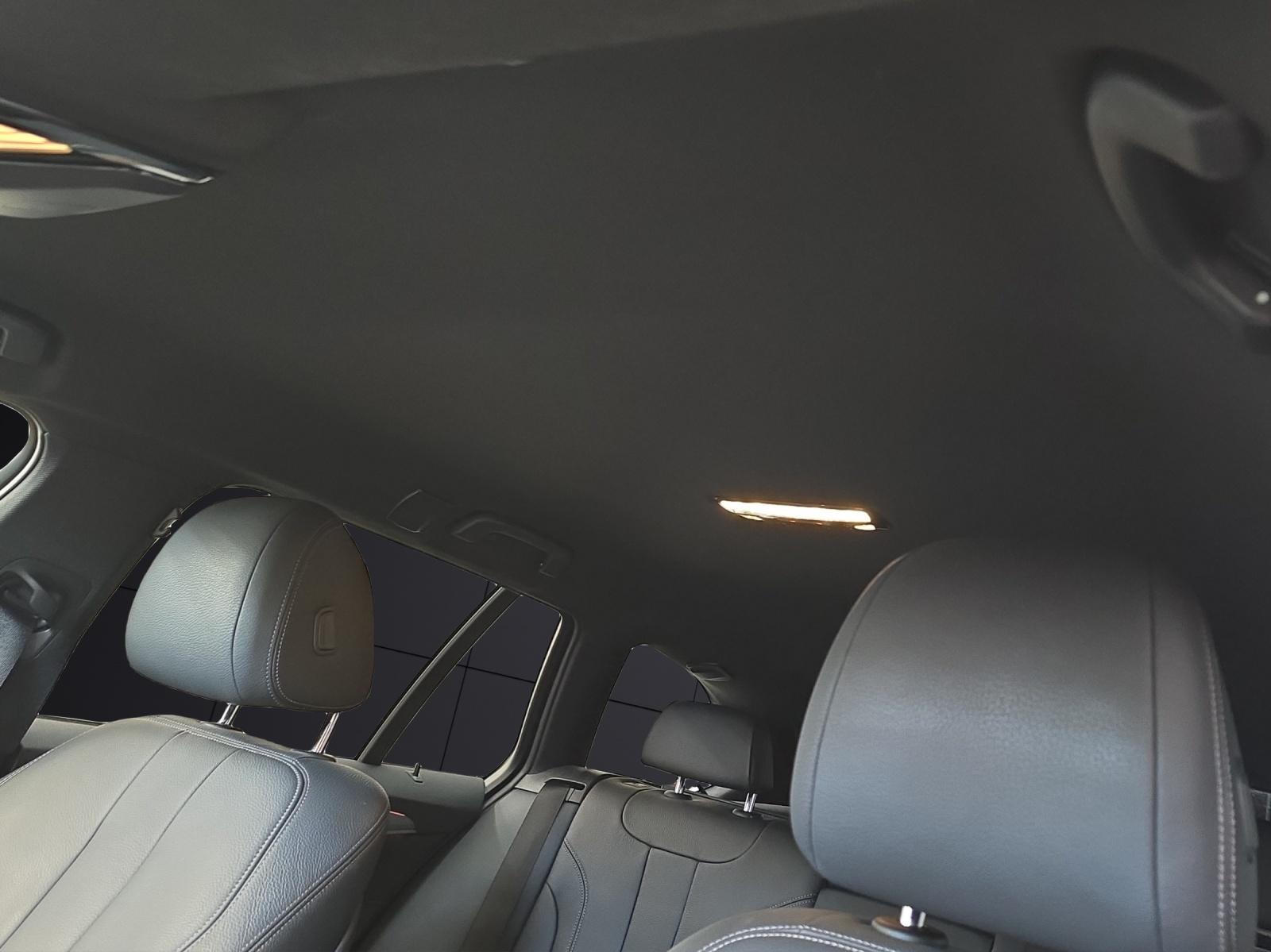 BMW 520d xDrive Touring-image-13