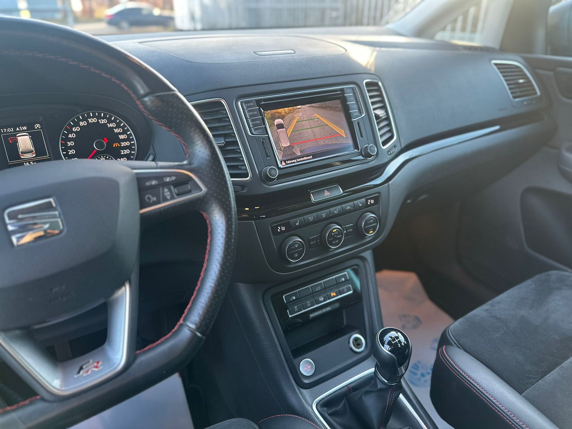 SEAT Alhambra 2.0 TDI FR Line-image-13