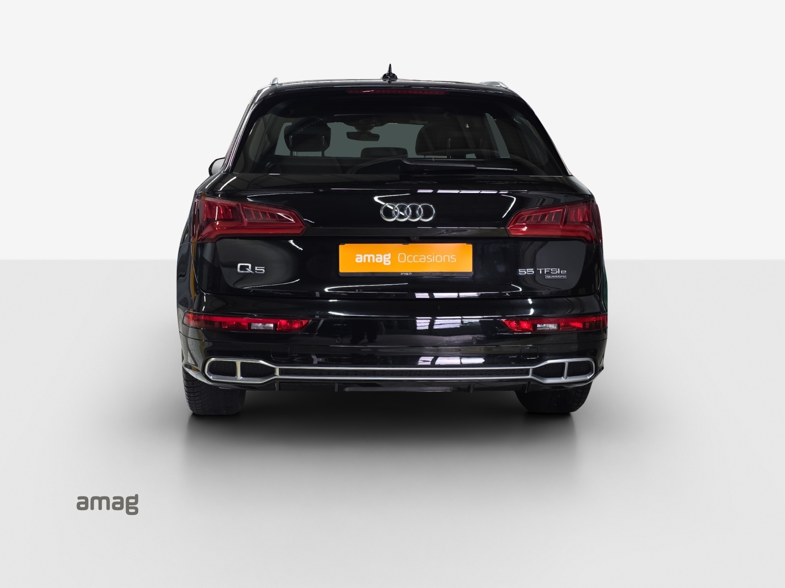 AUDI Q5 55 TFSI e sport quattro-showroom-element-3