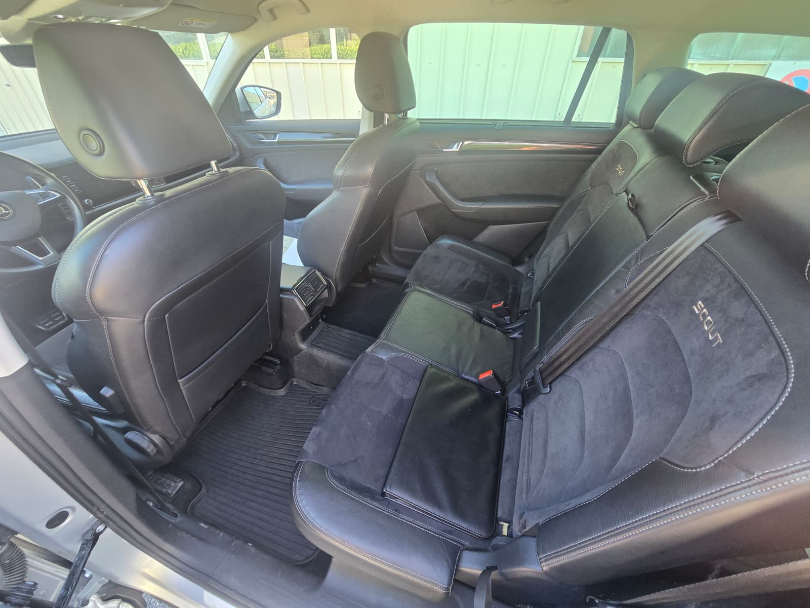 SKODA Kodiaq 2.0 TSI Scout 4x4-image-6
