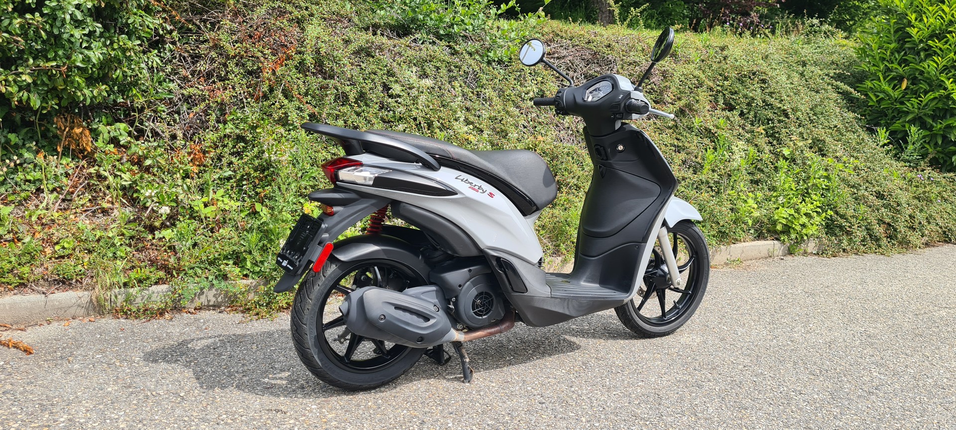 PIAGGIO Liberty 125 Sport-image-5