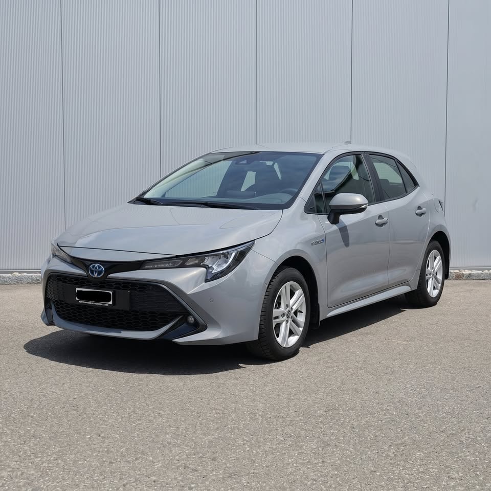 TOYOTA Corolla 1.8 HSD Dynamic e-CVT Hybrid-image-3