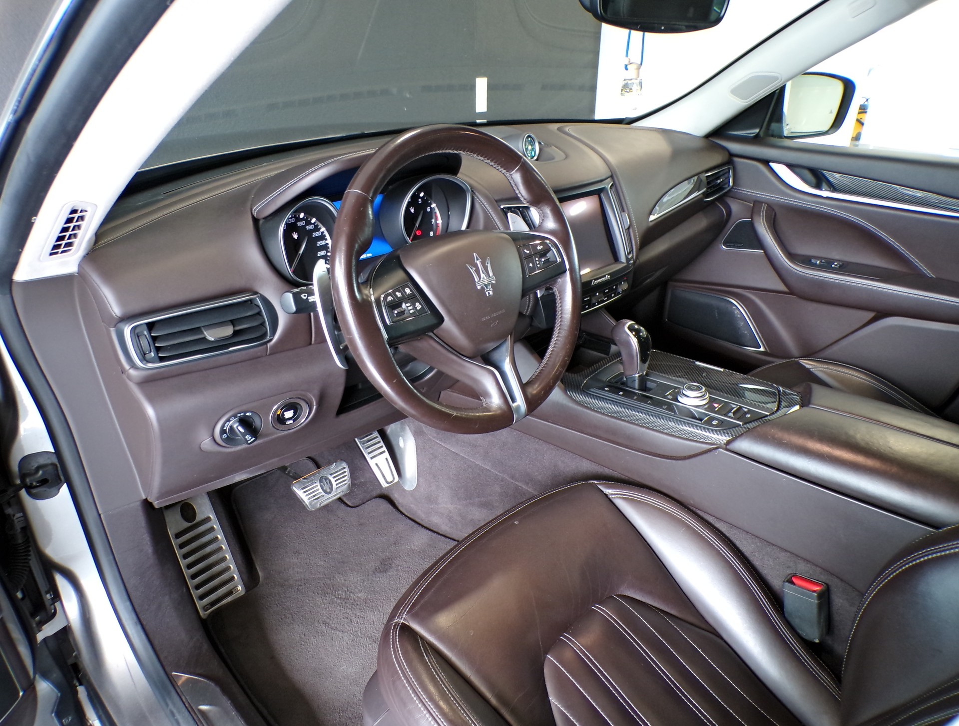 MASERATI Levante S 3.0 V6 GranLusso Automatica-image-11
