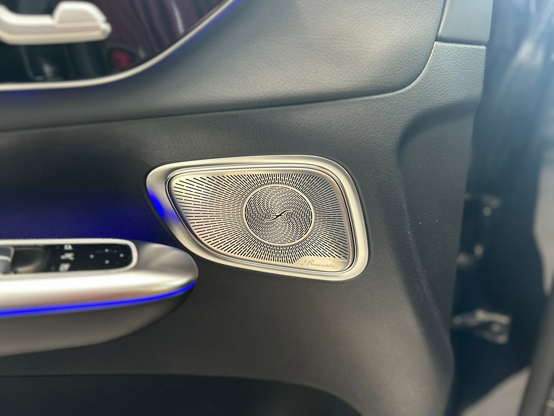 MERCEDES-BENZ GLC 400 e 4Matic AMG Line EQ Star 9G-Tronic-image-22