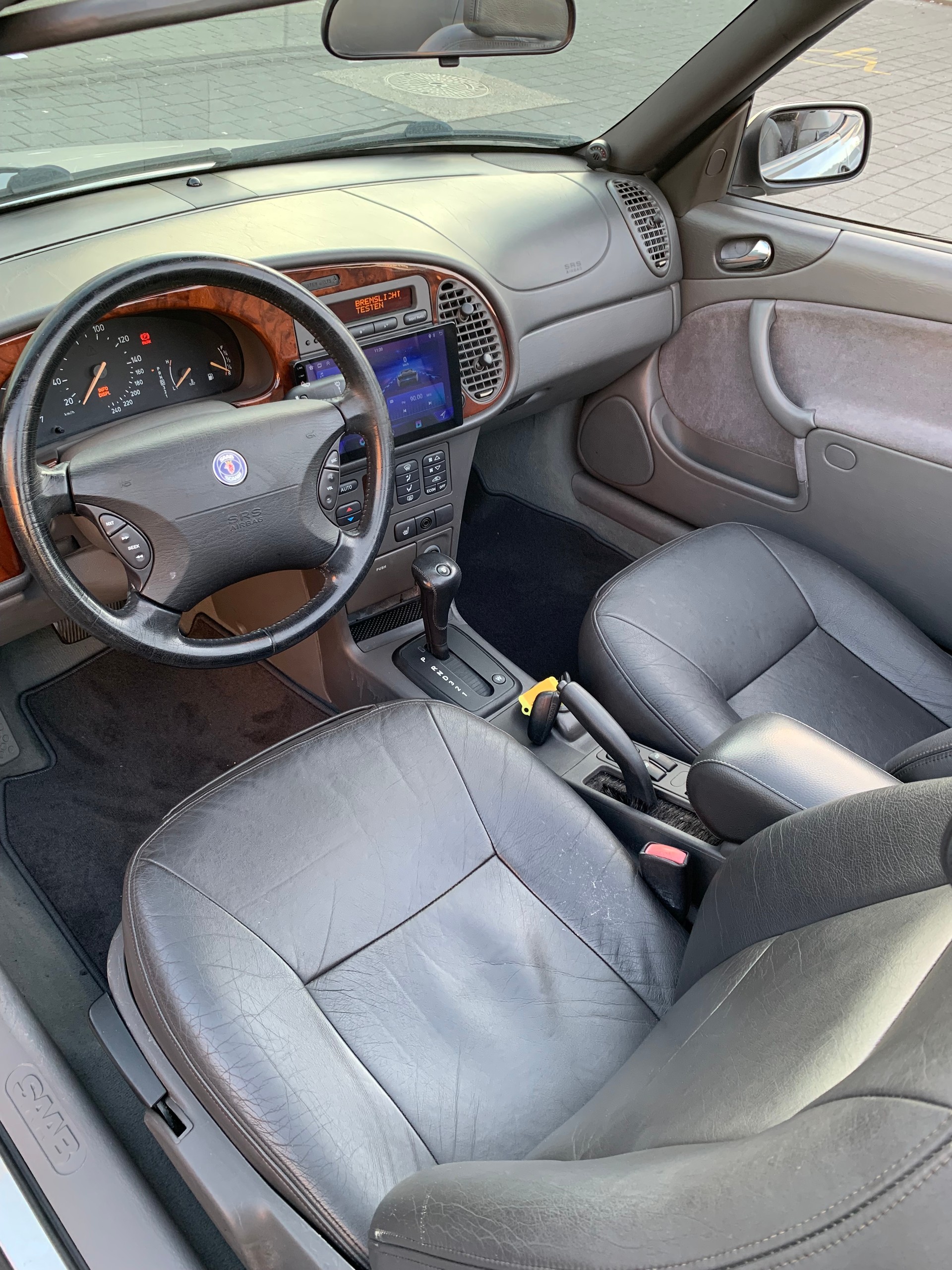 SAAB 9-3 2.0i-16 LPT SE-image-8