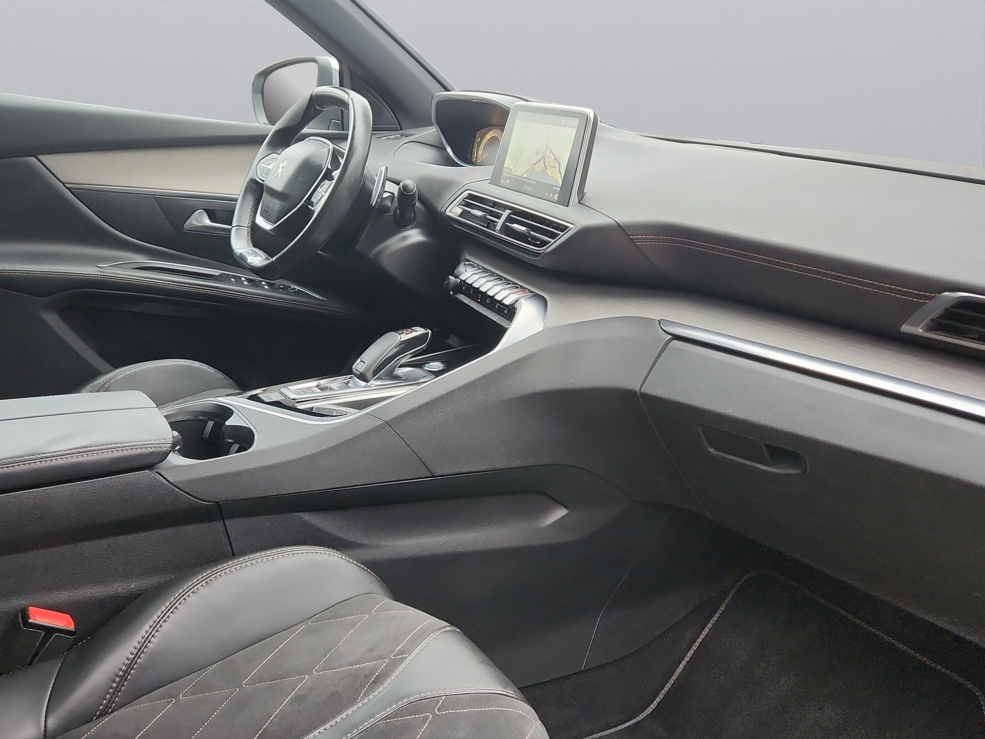 PEUGEOT 5008 2.0 BlueHDi GT EAT-image-10