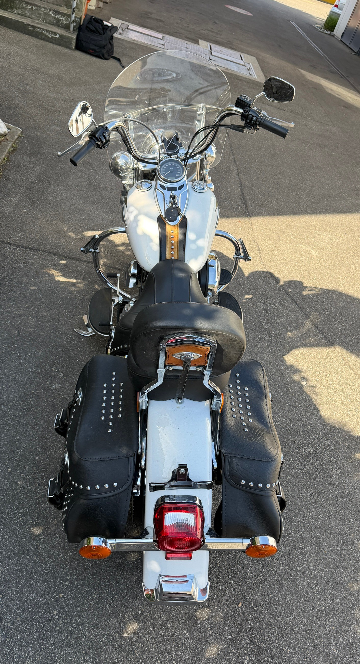 HARLEY-DAVIDSON FLSTCI Softail Classic-image-4
