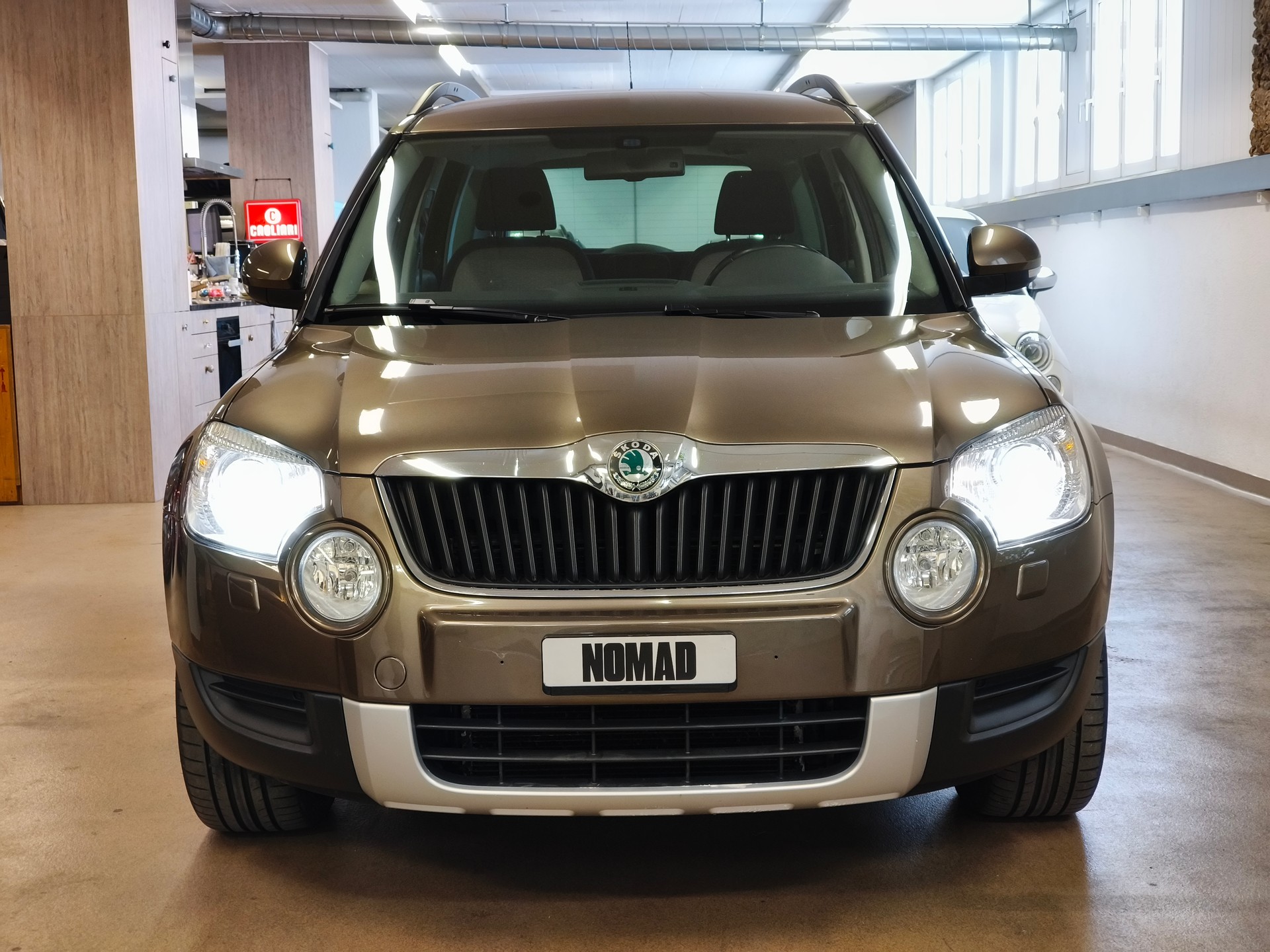 SKODA Yeti 1.8 TSI Experience 4x4-showroom-element-3