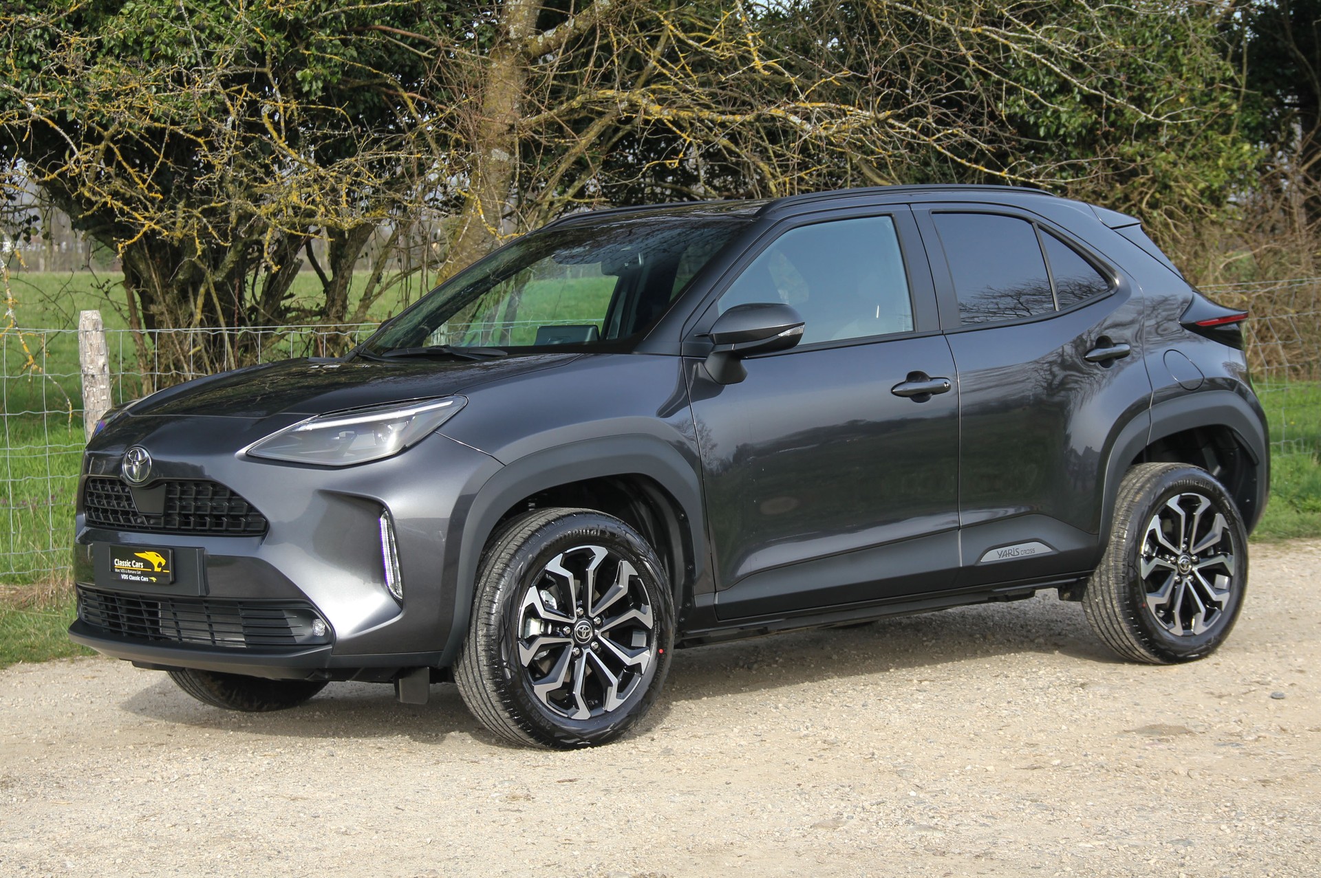 TOYOTA Yaris Cross 1.5 Trend e-CVT 130 🇯🇵 ⭐⭐⭐⭐⭐-showroom-element-2