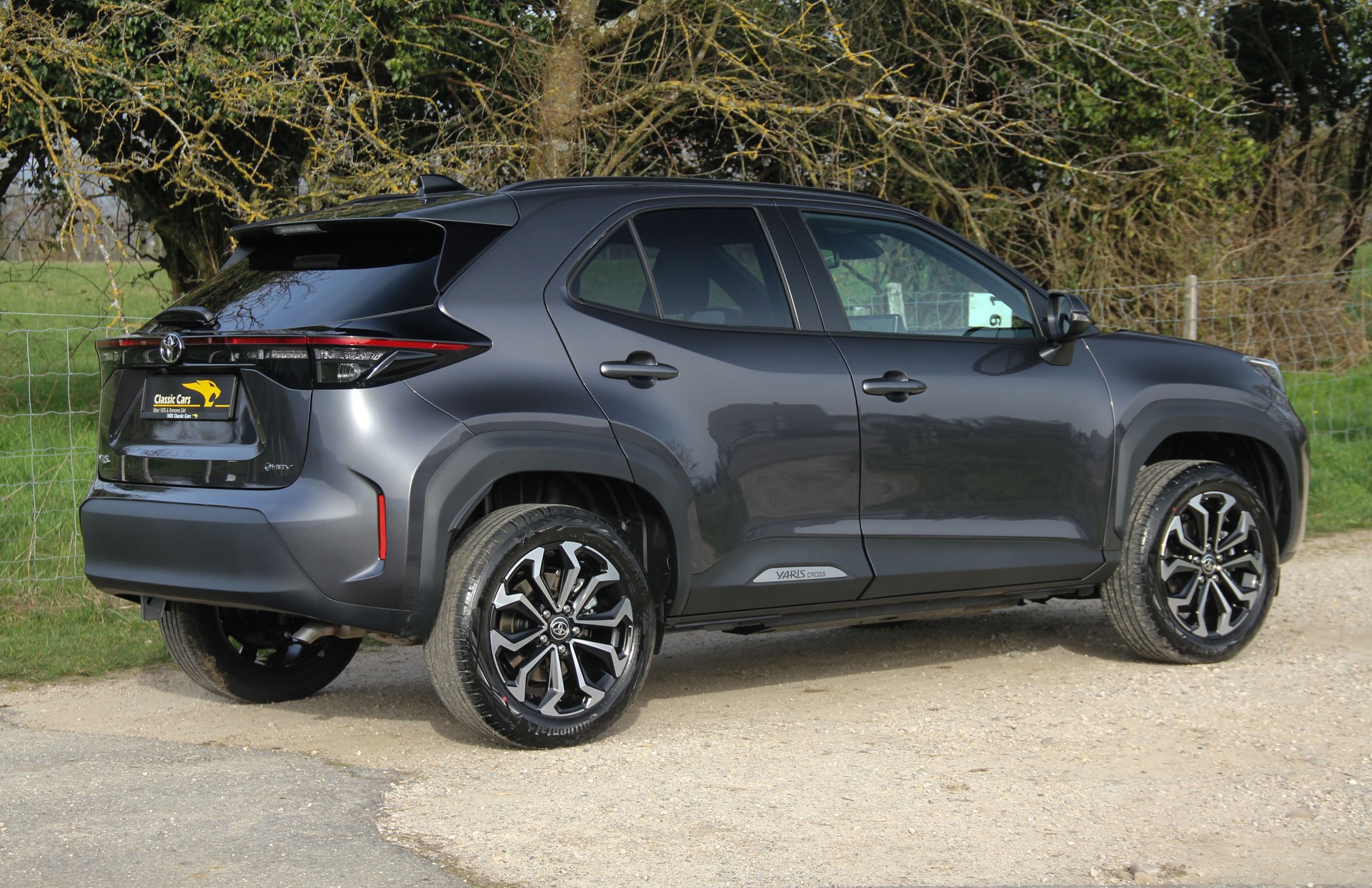 TOYOTA Yaris Cross 1.5 Trend e-CVT 130 🇯🇵 ⭐⭐⭐⭐⭐-showroom-element-3